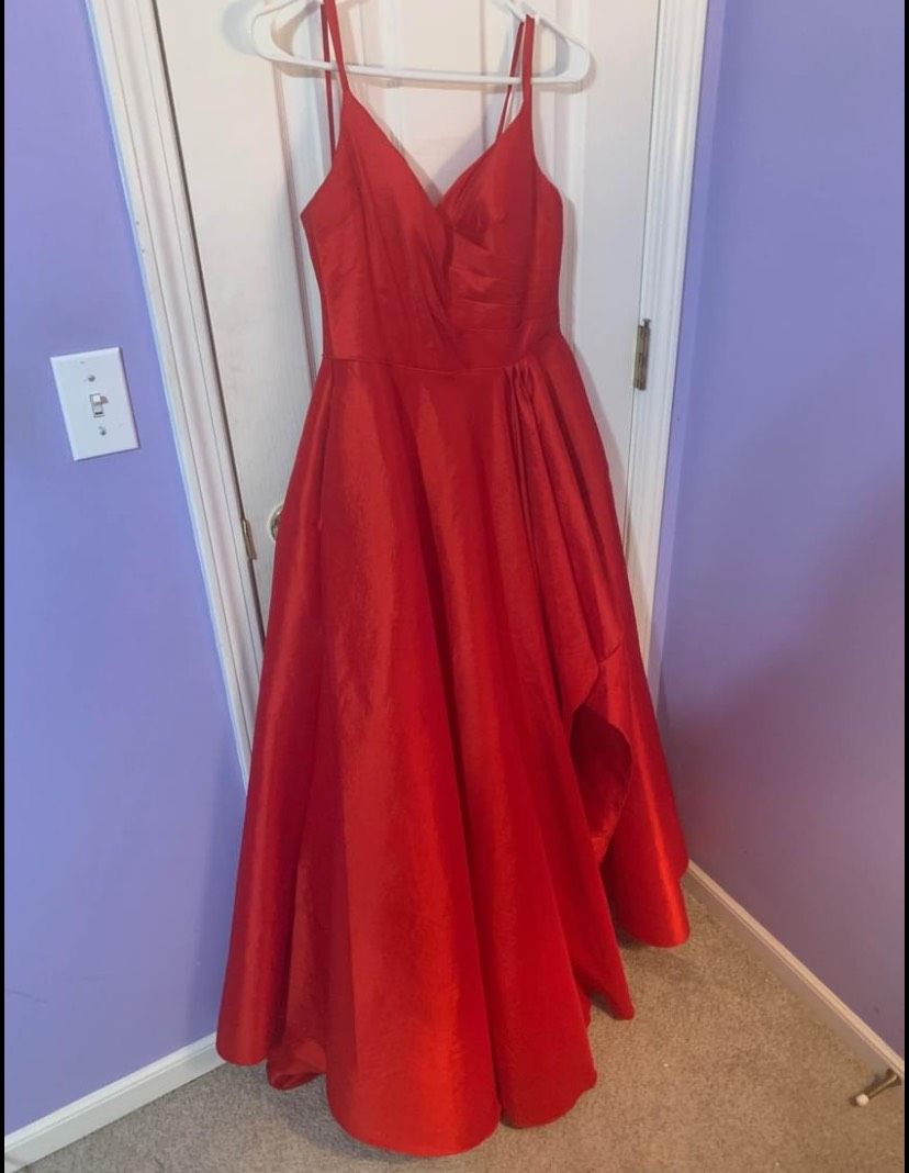 Promgirl Size 6 Red A-line Dress on Queenly