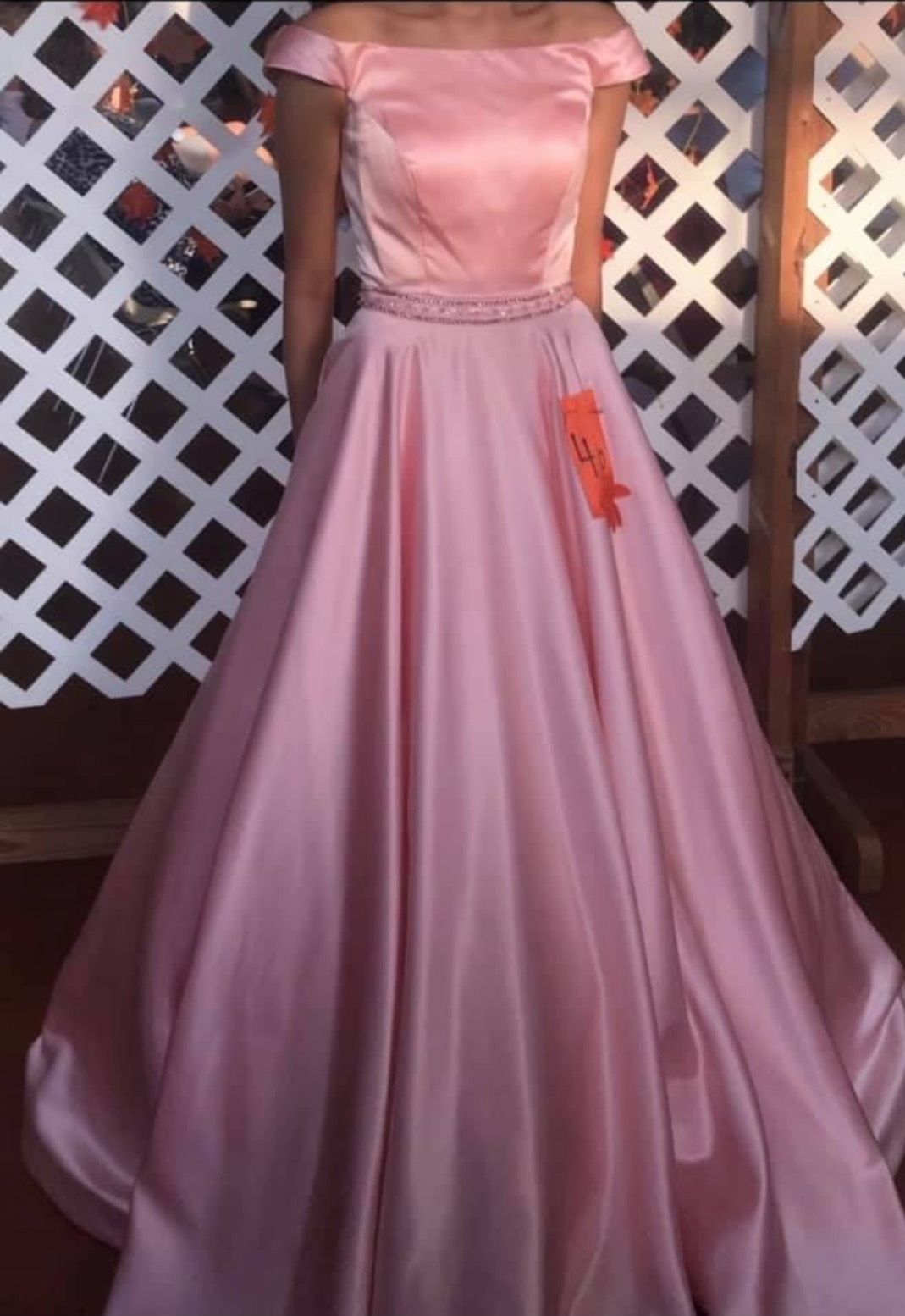 Sherri Hill Size 00 Prom Off The Shoulder Satin Light Pink Ball Gown on Queenly