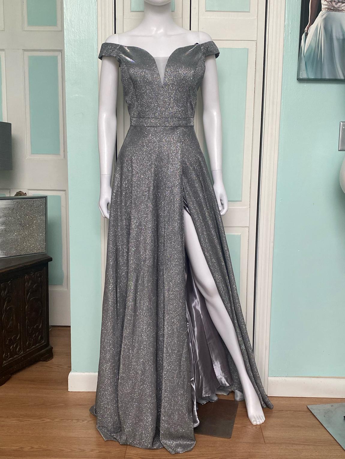 La Scala Size 12 Prom Silver A-line Dress on Queenly