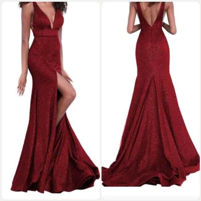 Jovani Size 2 Prom Plunge Burgundy Red A-line Dress on Queenly