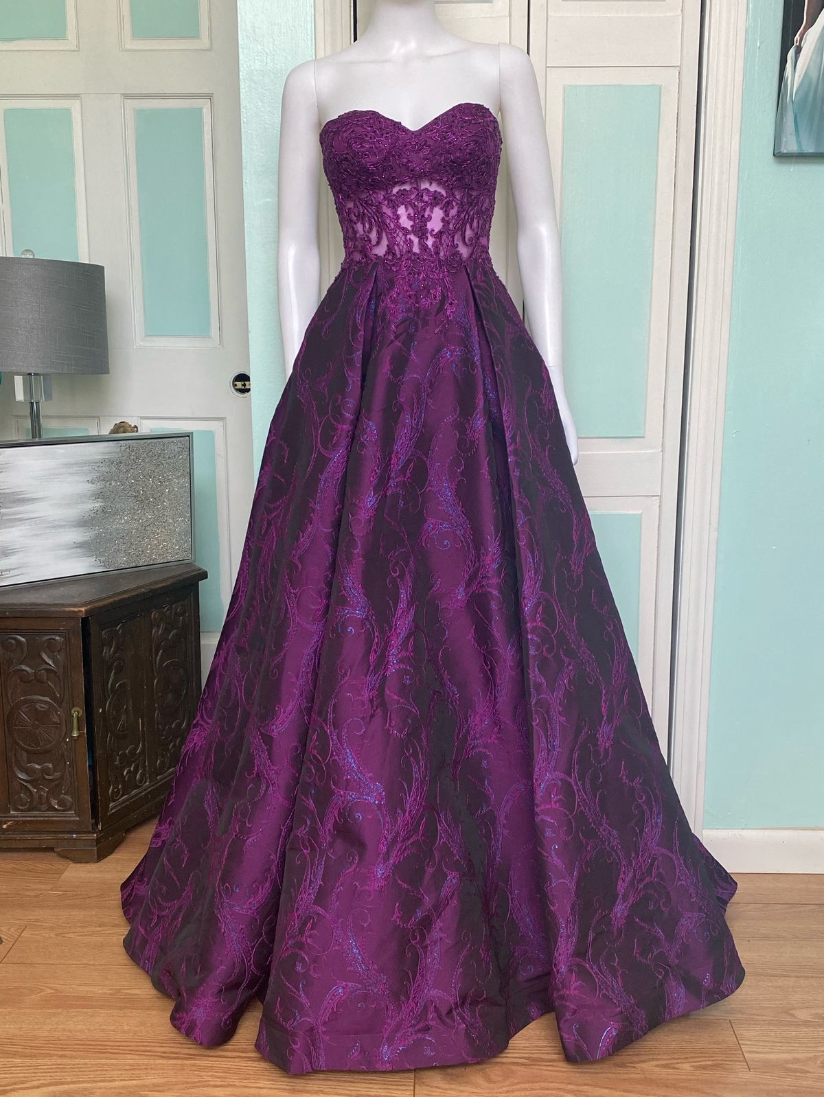 Clarisse Size 2 Prom Strapless Lace Purple Ball Gown on Queenly