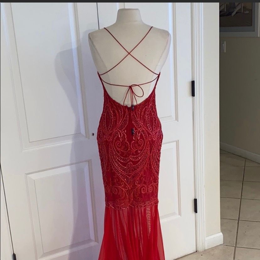 Baccio Couture Size 6 Red Floor Length Maxi on Queenly