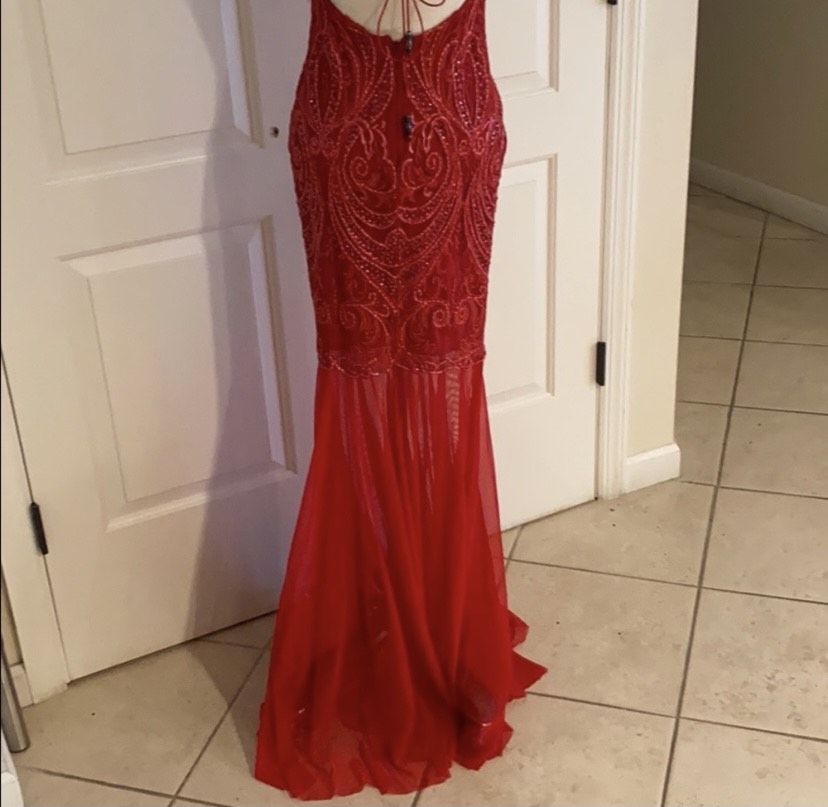 Baccio Couture Size 6 Red Floor Length Maxi on Queenly
