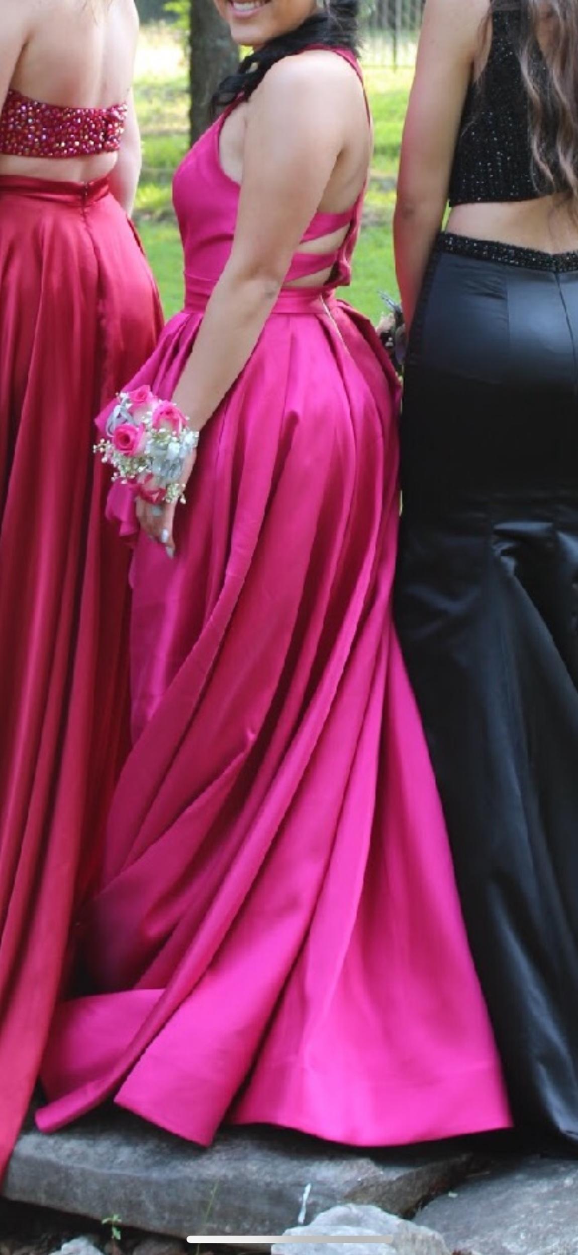 Size 4 Prom Plunge Hot Pink Side Slit Dress on Queenly