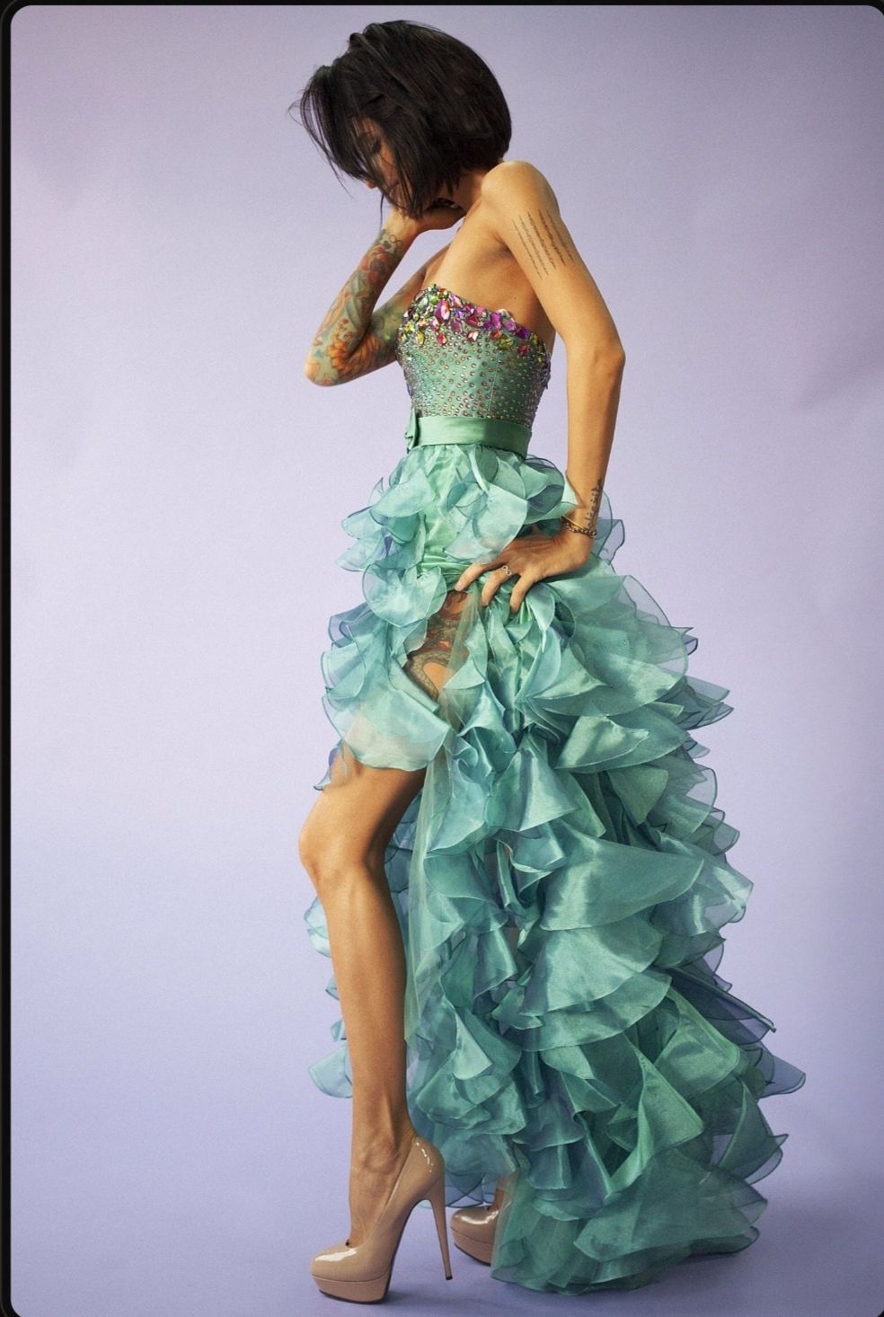 Style 2921 Sherri Hill Size 12 Green Side Slit Dress on Queenly