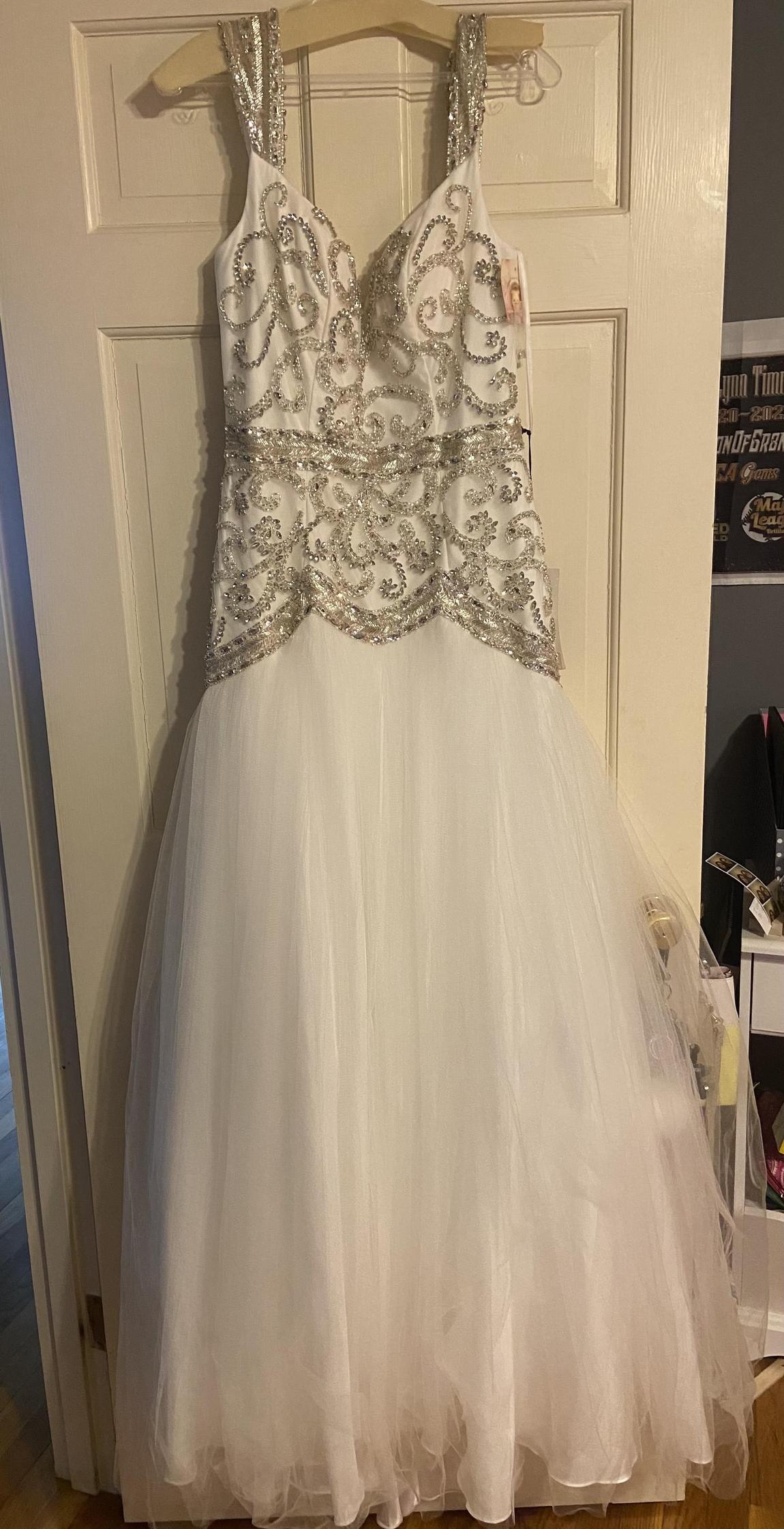 Mac Duggal Size 8 Pageant White Mermaid Dress on Queenly