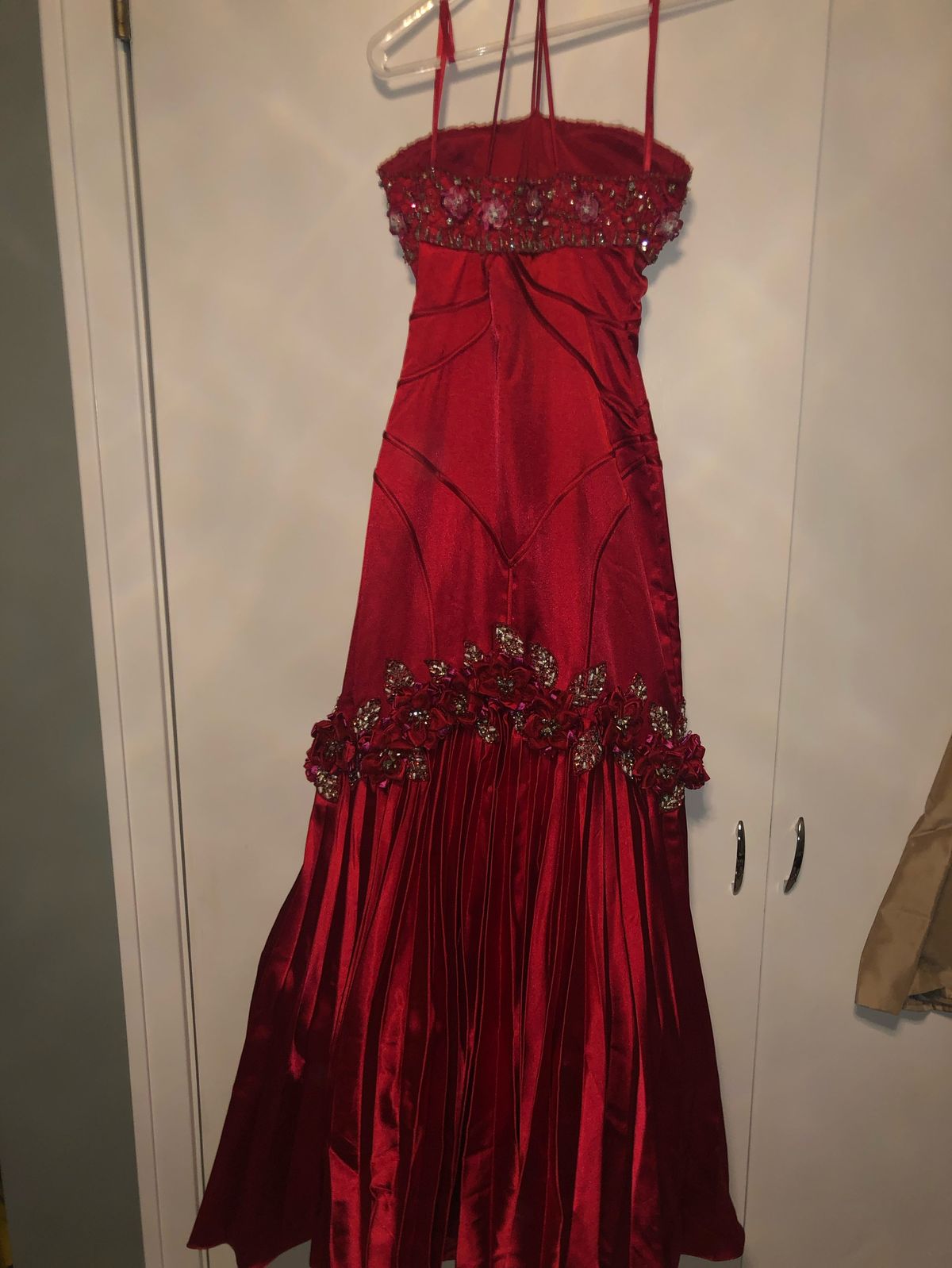 Size 4 Prom Sequined Burgundy Red A-line Dress on Queenly