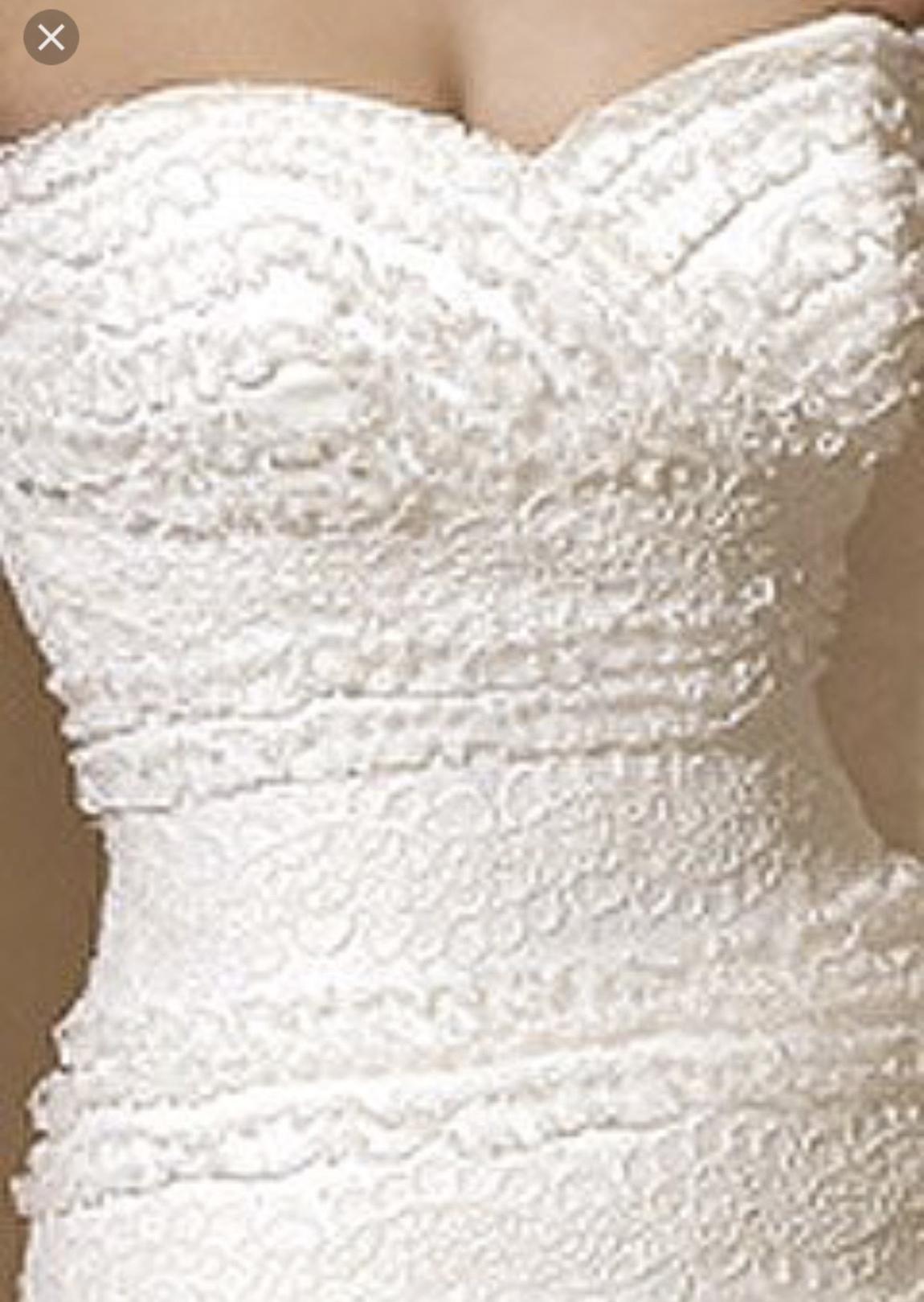 Pronovias Size 2 Wedding Strapless White Mermaid Dress on Queenly