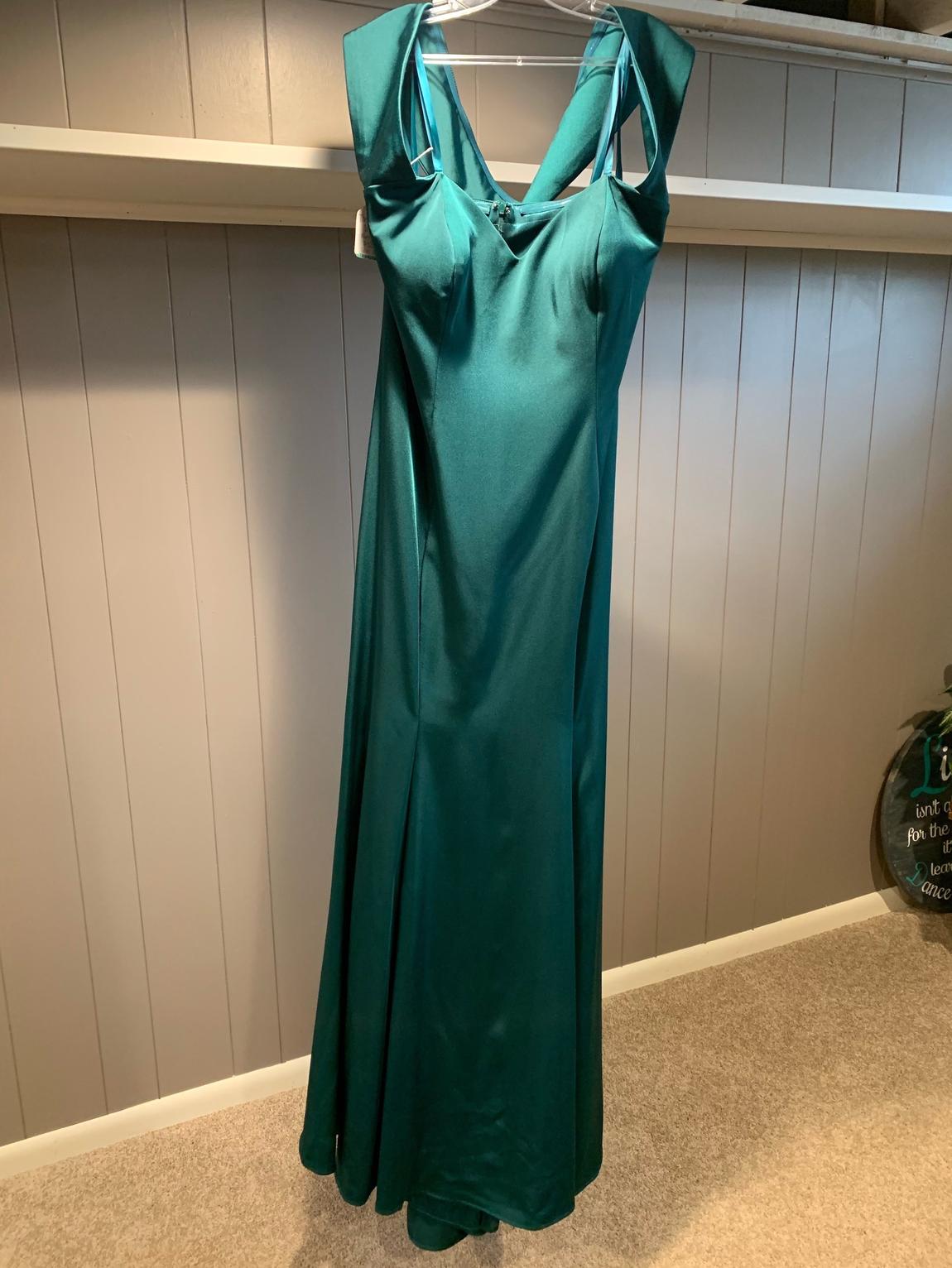 Colors Plus Size 20 Off The Shoulder Green Mermaid Dress on Queenly