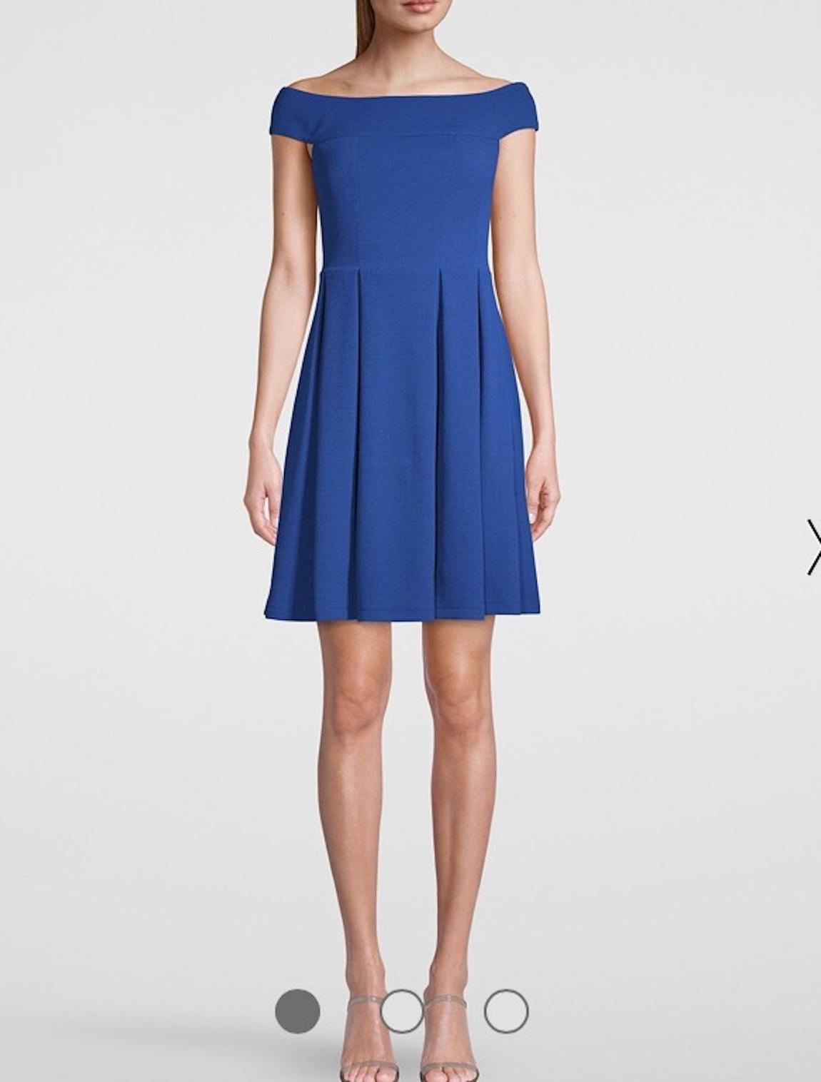 Size 8 Off The Shoulder Blue Cocktail Dress on Queenly