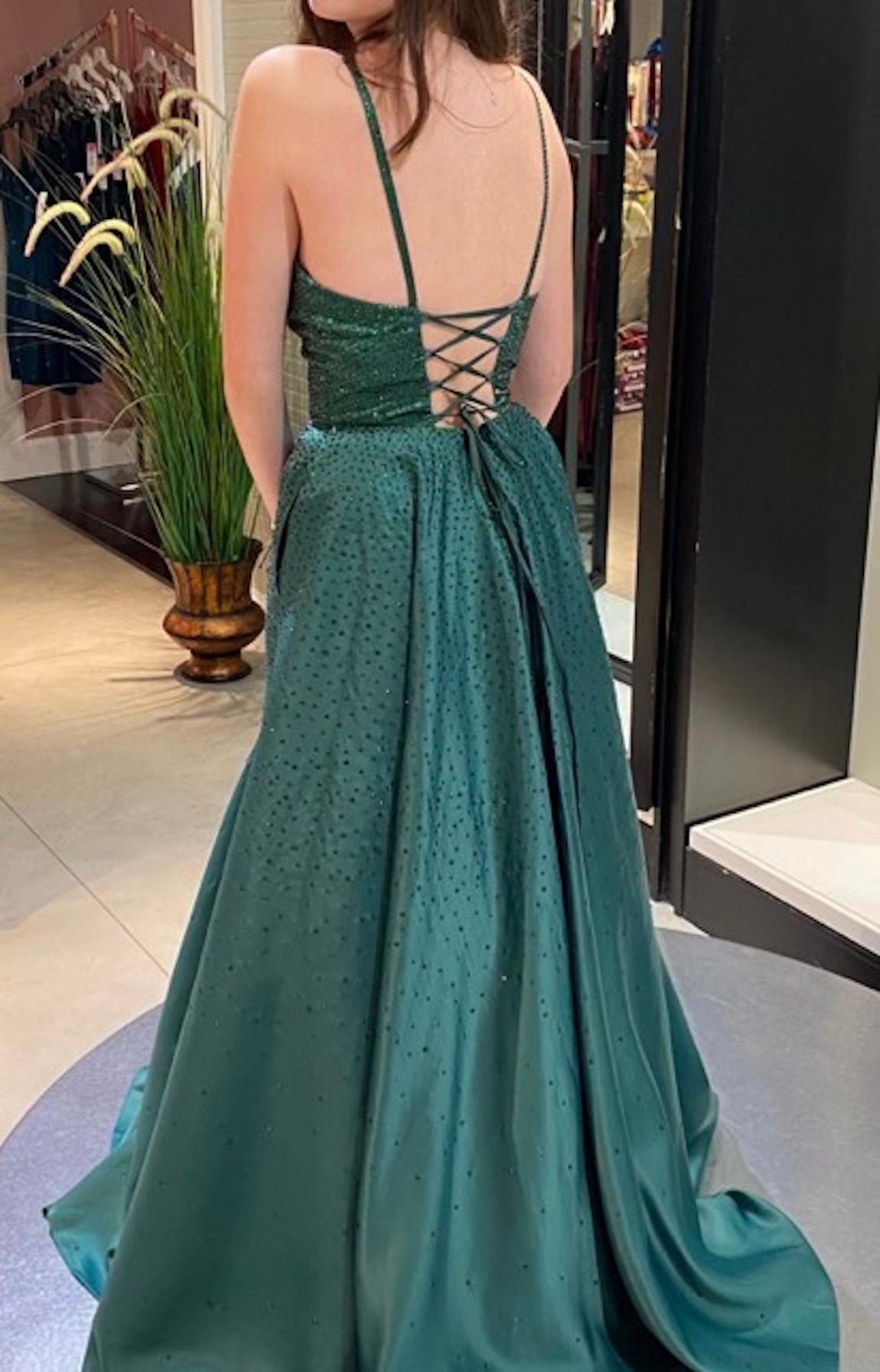 Size 0 Sequined Green Ball Gown on Queenly