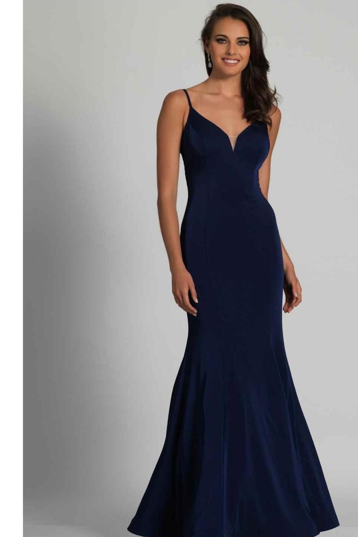 Style CLASSIC NAVY GOWN Dave and Johnny Size 12 Navy Blue Mermaid Dress on Queenly