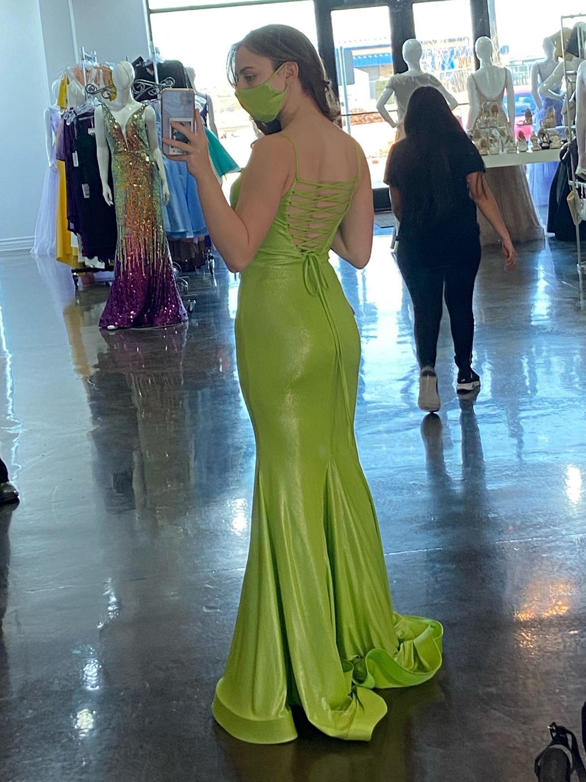 Size 0 Prom Green A-line Dress on Queenly