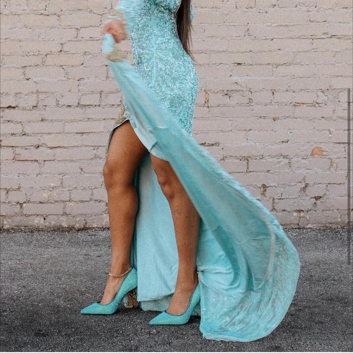 Sherri Hill Size 2 Prom Long Sleeve Lace Light Blue Side Slit Dress on Queenly