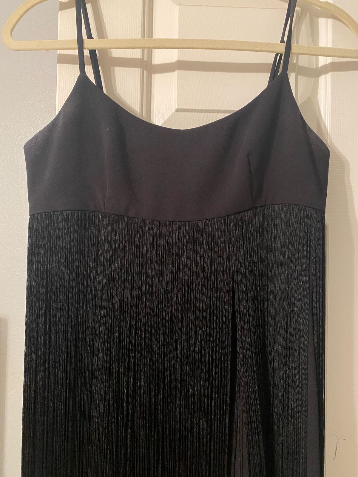 Calvin Klein Size 2 Black Cocktail Dress on Queenly