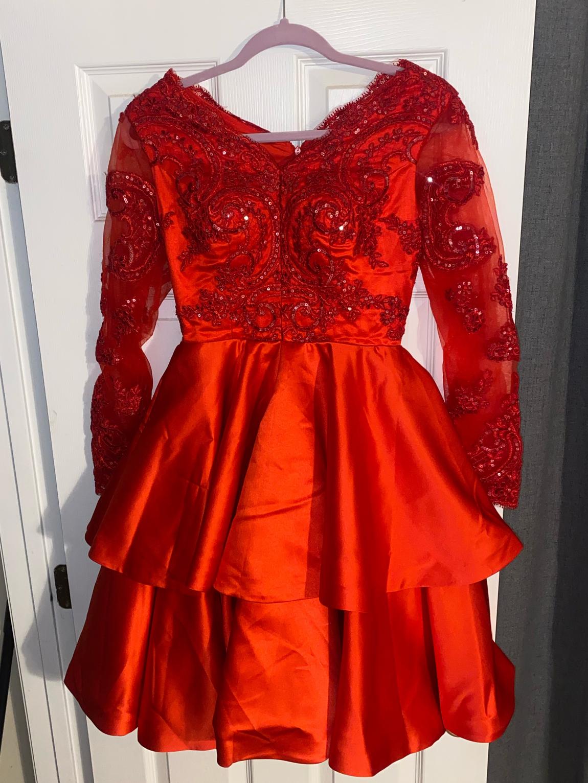 Size 2 Homecoming Lace Red Cocktail Dress on Queenly