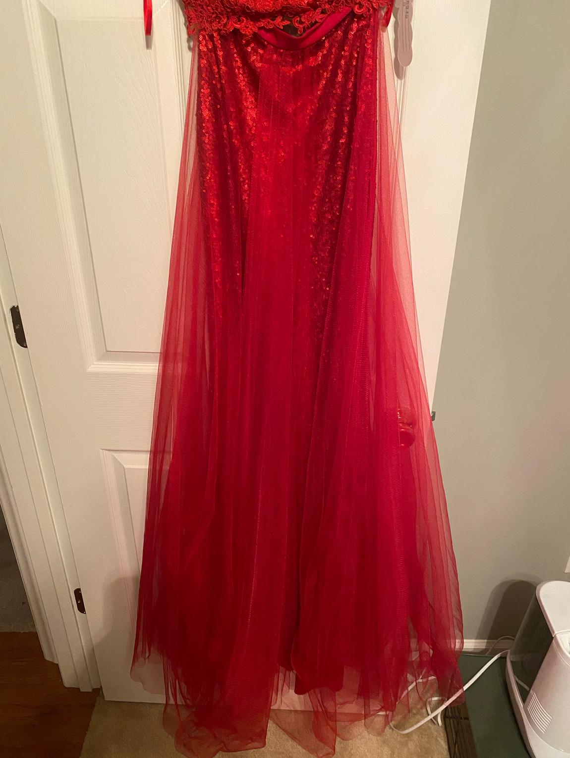 Jolene Size 0 Red Dress With Train on Queenly