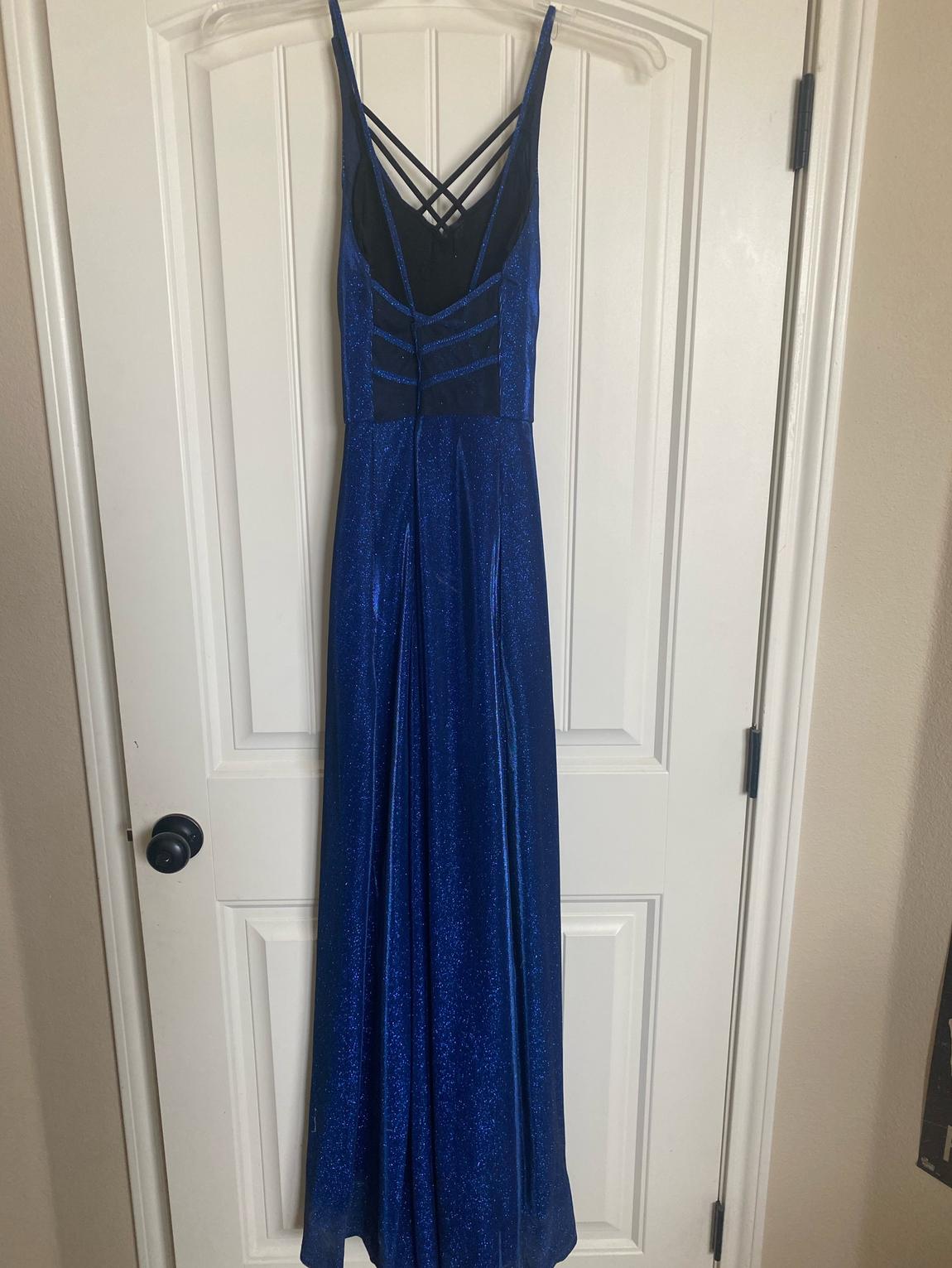 Size 6 Prom Royal Blue Ball Gown on Queenly