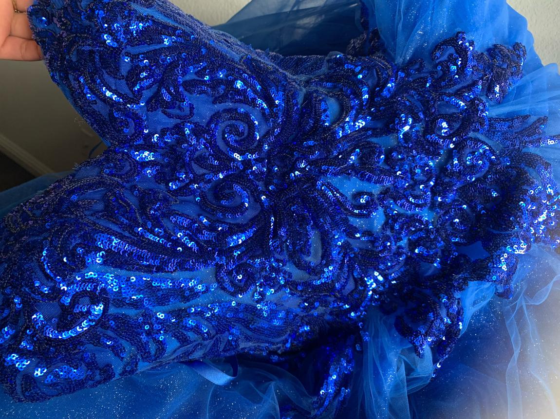 Size 4 Royal Blue Ball Gown on Queenly