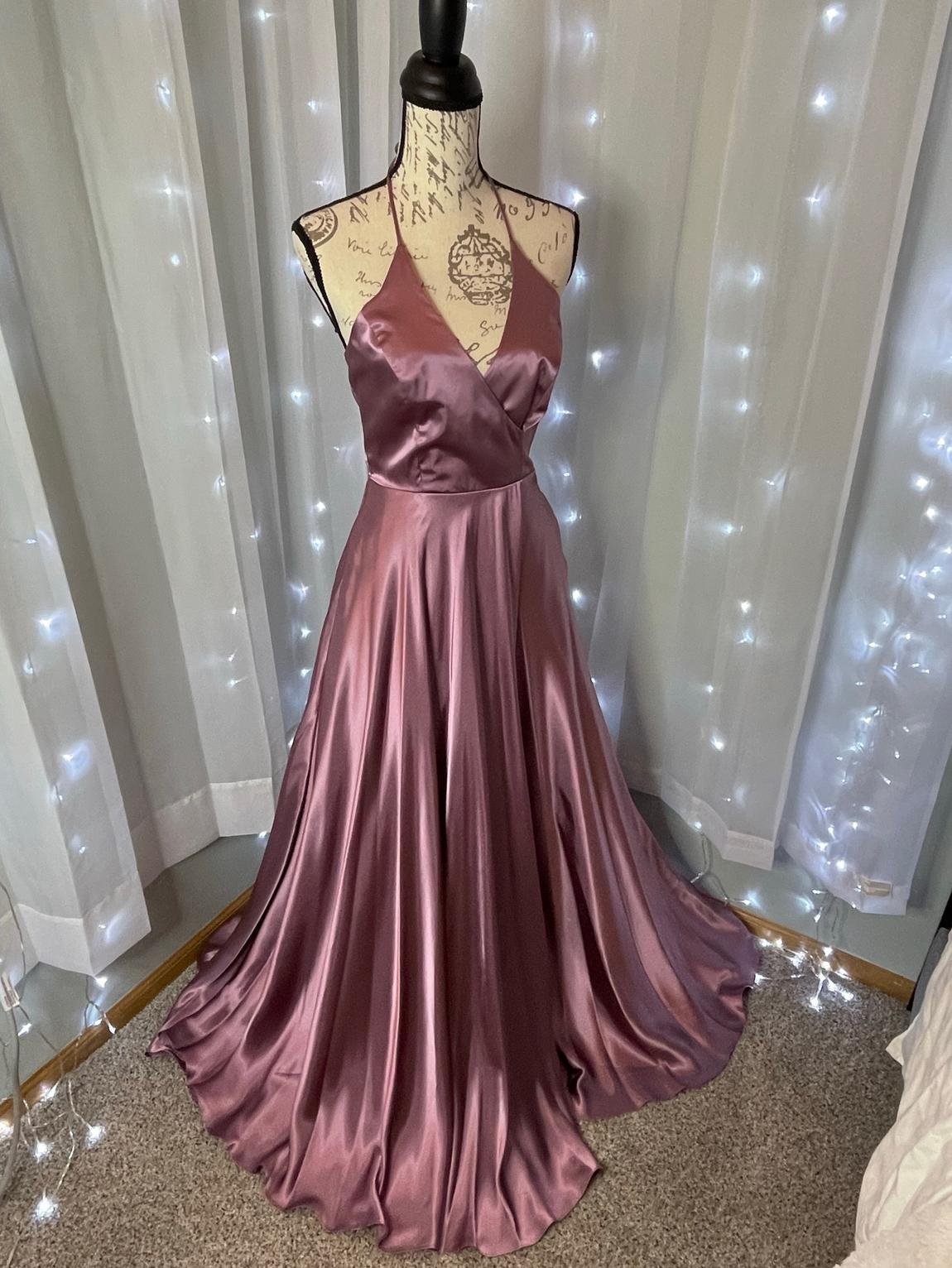 Size 2 Prom Satin Pink Side Slit Dress on Queenly