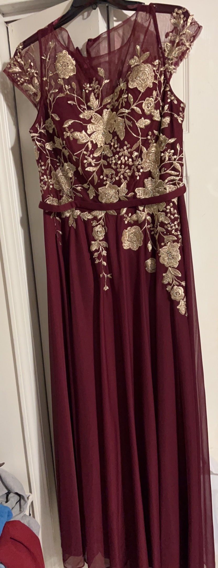 Size 10 Prom Sheer Burgundy Red A-line Dress on Queenly