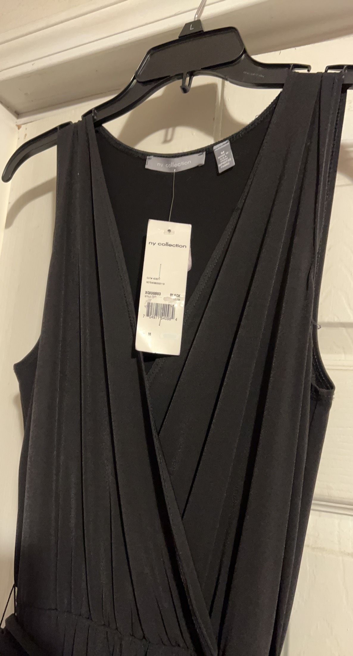 Size 8 Black Formal Jumpsuit on Queenly