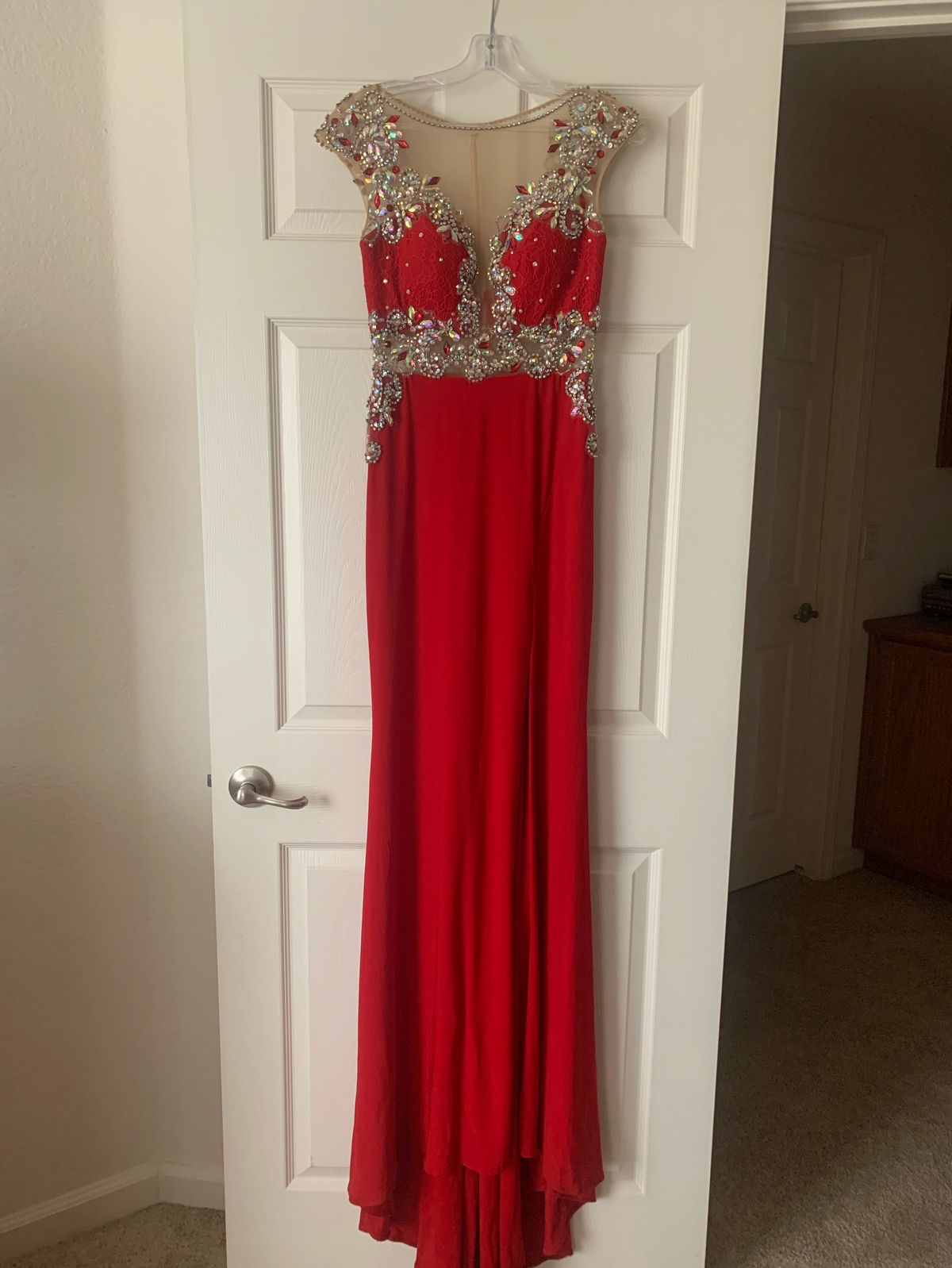 Madison James Size 2 Prom Lace Red Side Slit Dress on Queenly