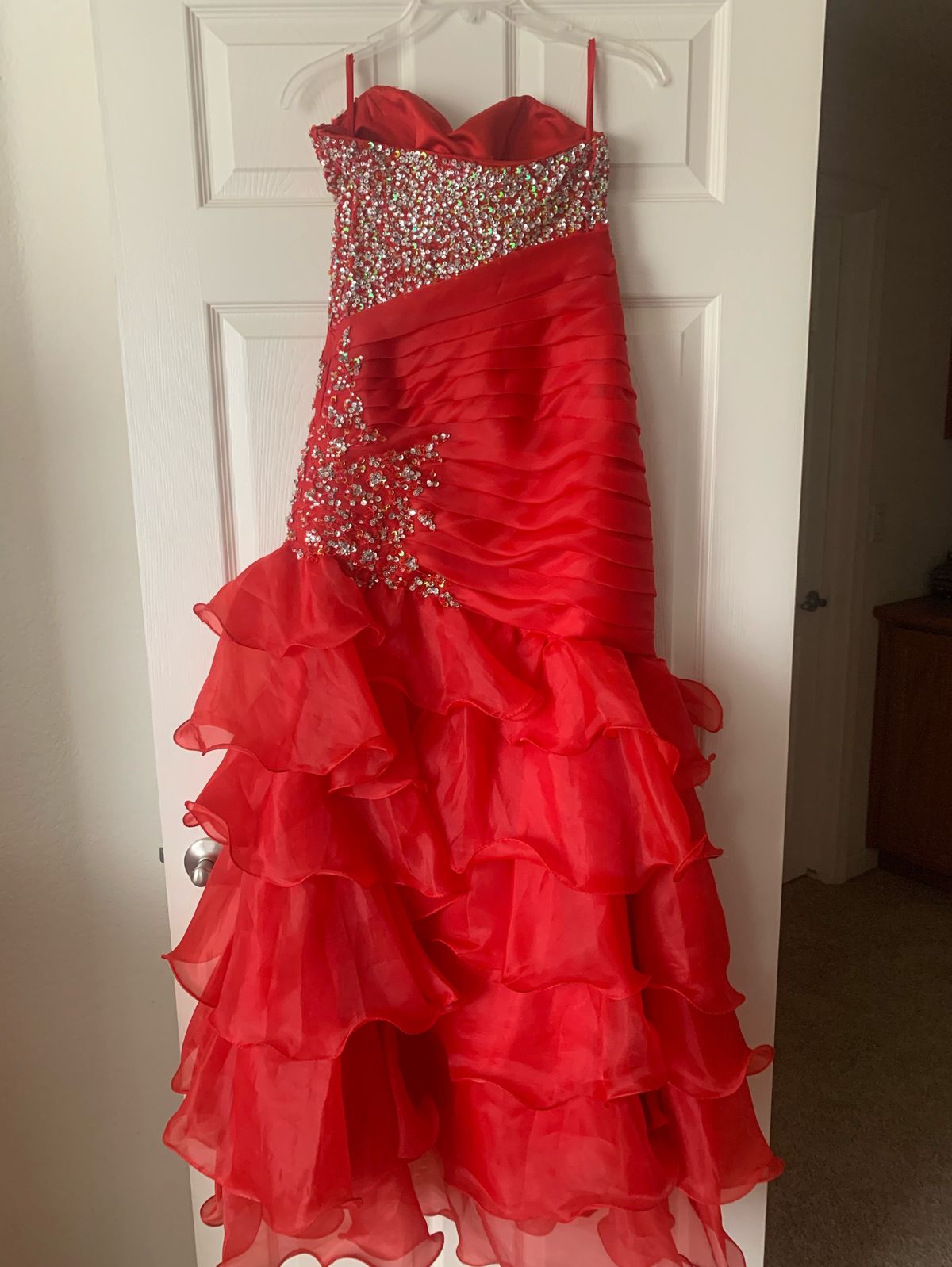 Size 4 Sequined Red Mermaid Dress on Queenly