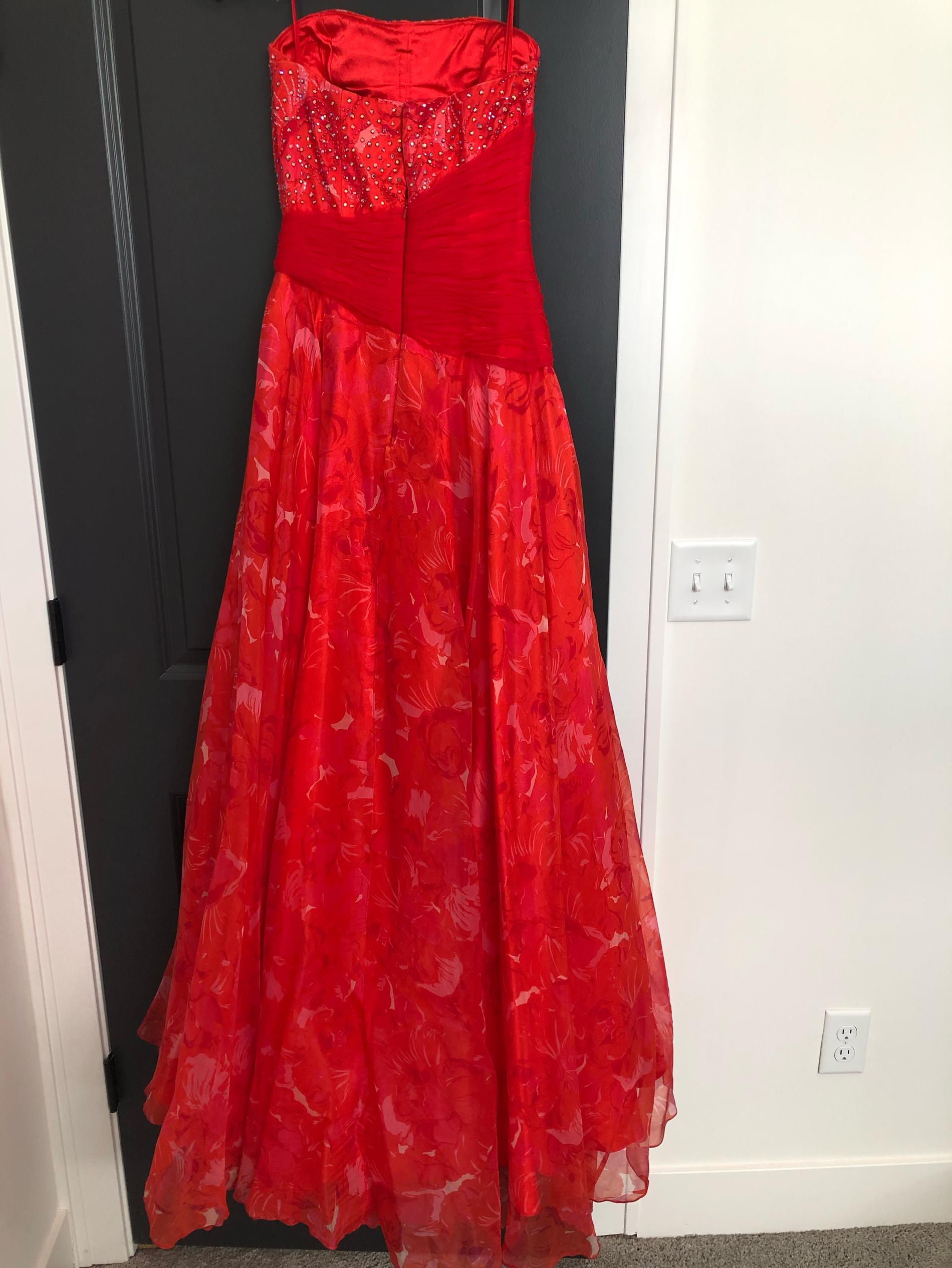 Jovani Size 6 Prom Strapless Lace Red Ball Gown on Queenly