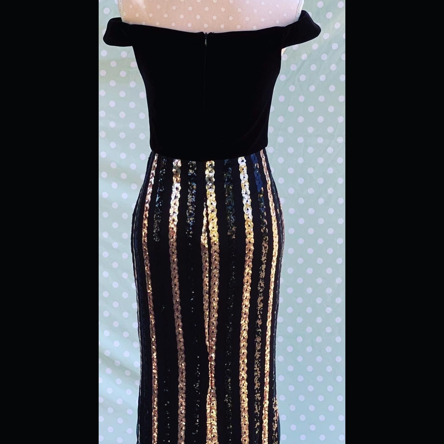 Size 4 Velvet Rose Gold Mermaid Dress on Queenly