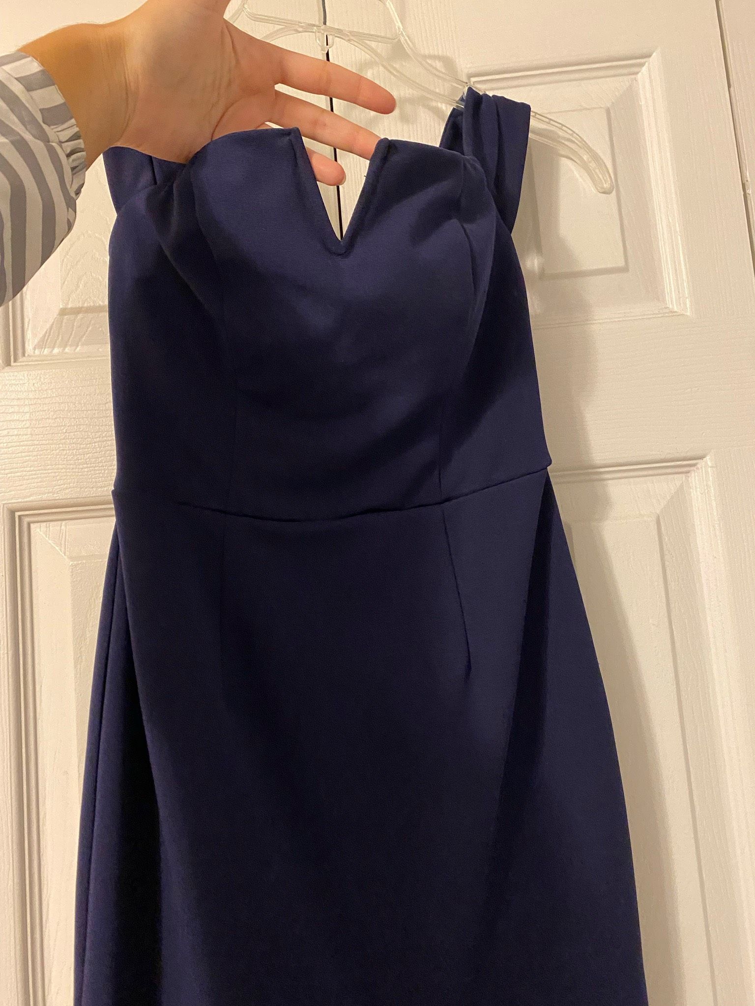Size 2 Homecoming Off The Shoulder Navy Blue Cocktail Dress on Queenly