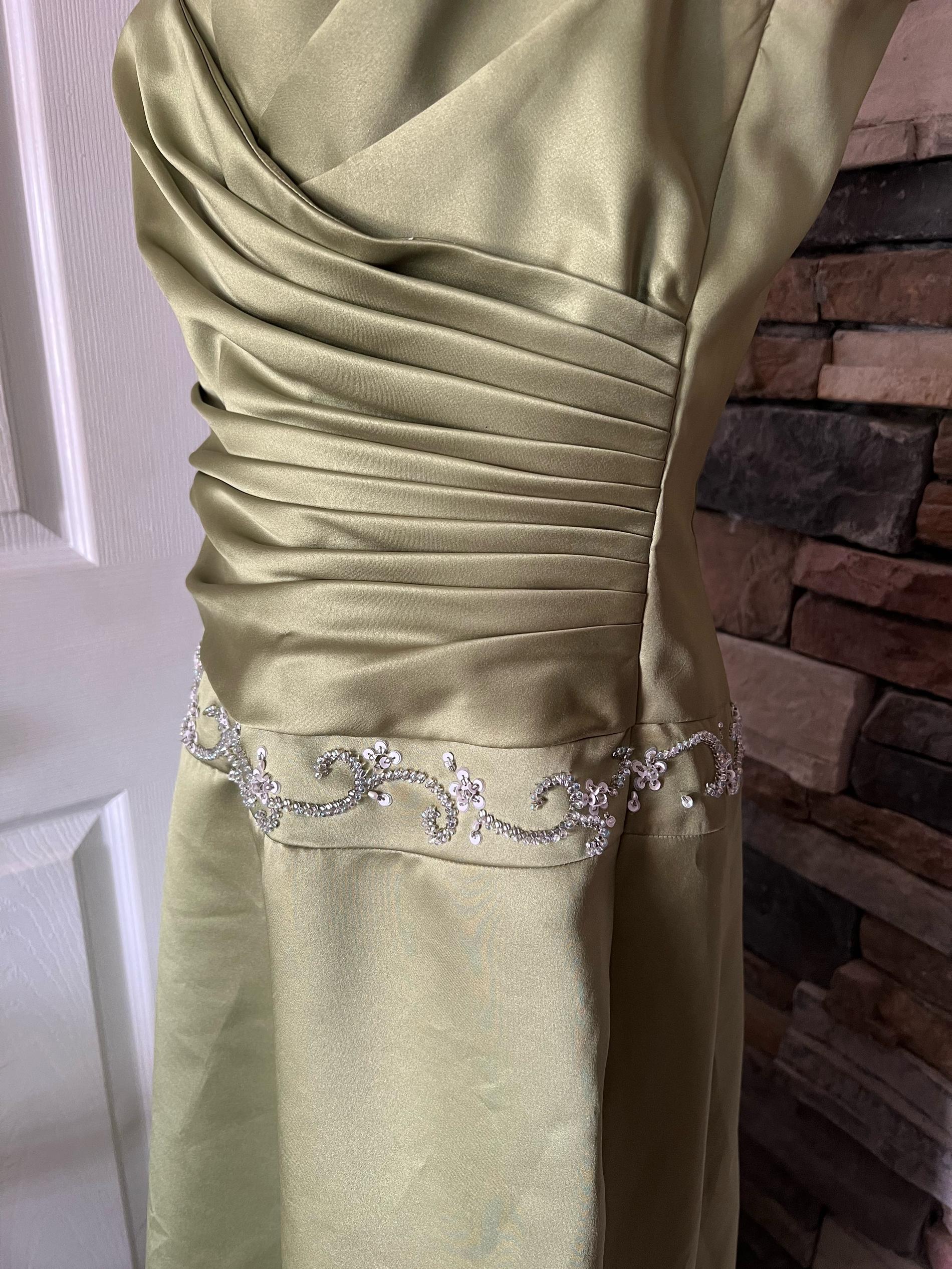 Impression Bridal Size 14 Prom Green Cocktail Dress on Queenly