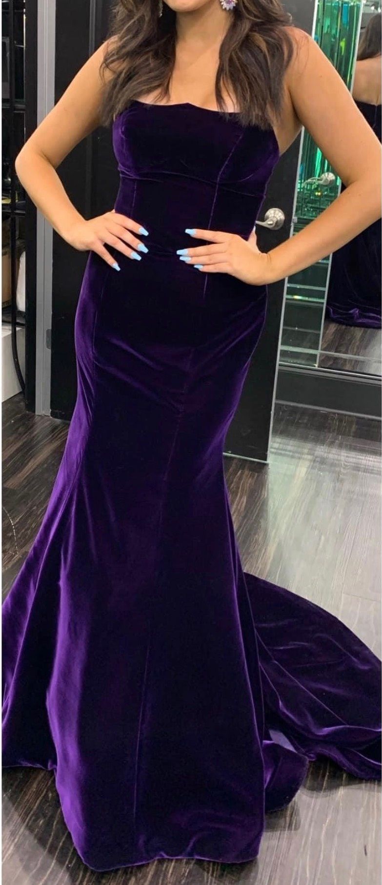 Sherri Hill Size 4 Velvet Purple Mermaid Dress on Queenly