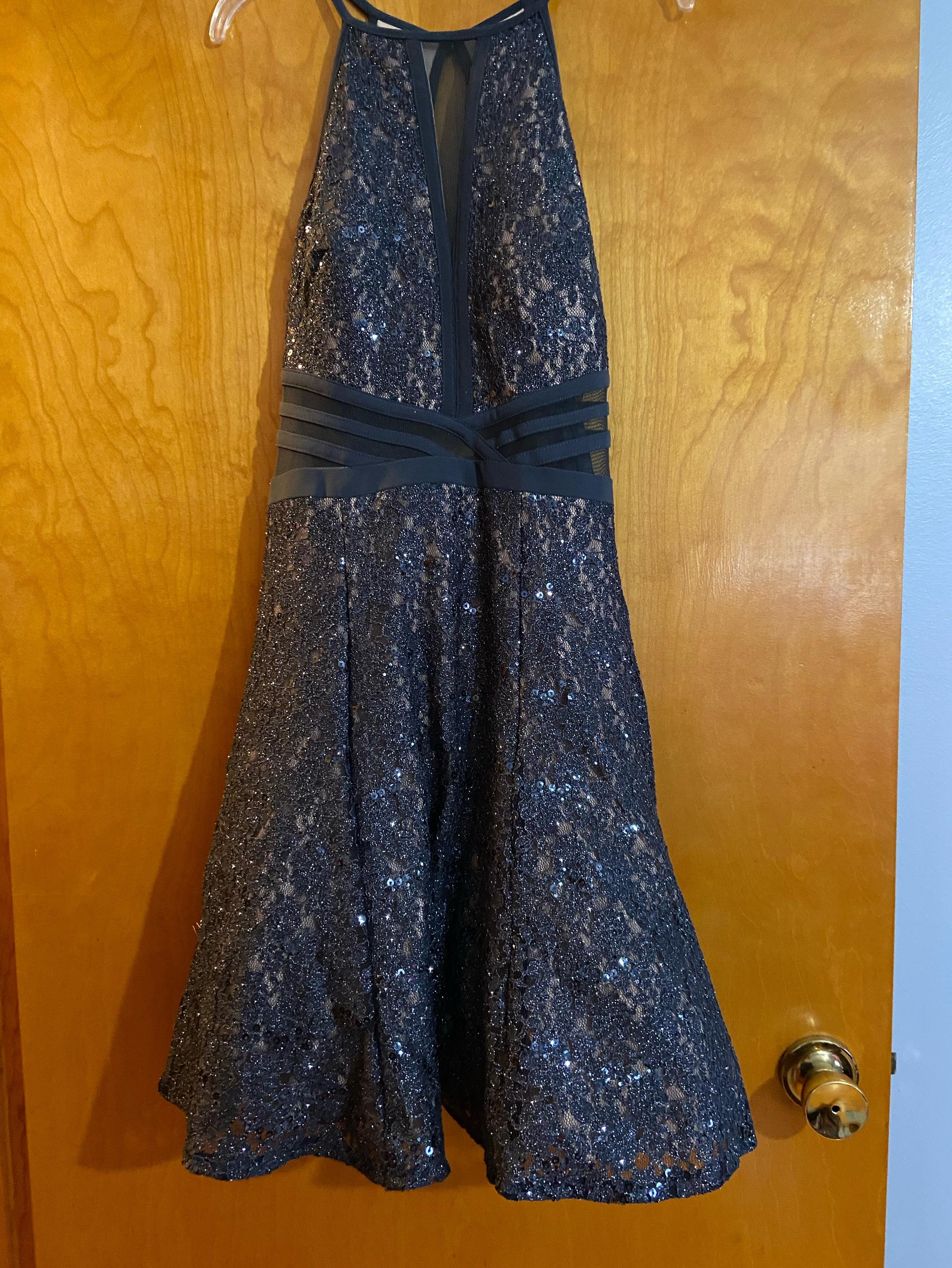 Morgan and Co Size 8 Prom Silver A-line Dress on Queenly