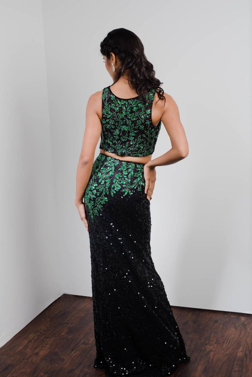 Style 12829 Envious Couture Size 6 Sheer Emerald Green Side Slit Dress on Queenly