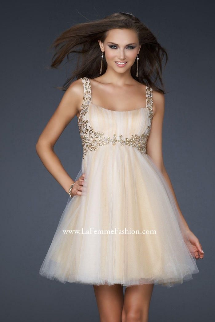 Style 17500 La Femme Size 6 Homecoming Nude Cocktail Dress on Queenly