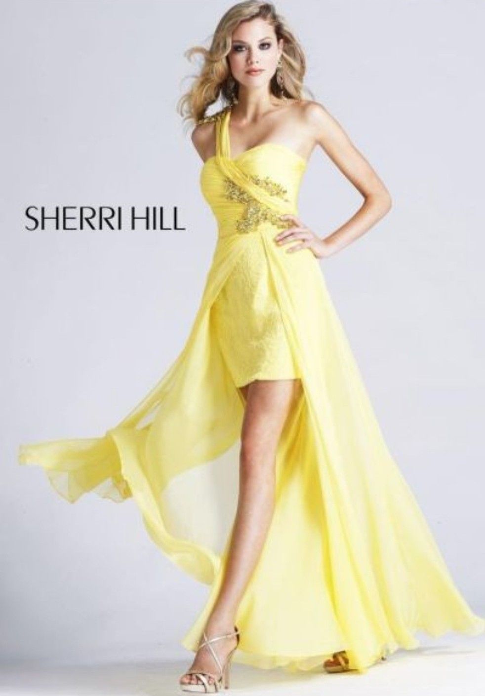 Style 1470 Sherri Hill Size 8 Prom Yellow Side Slit Dress on Queenly
