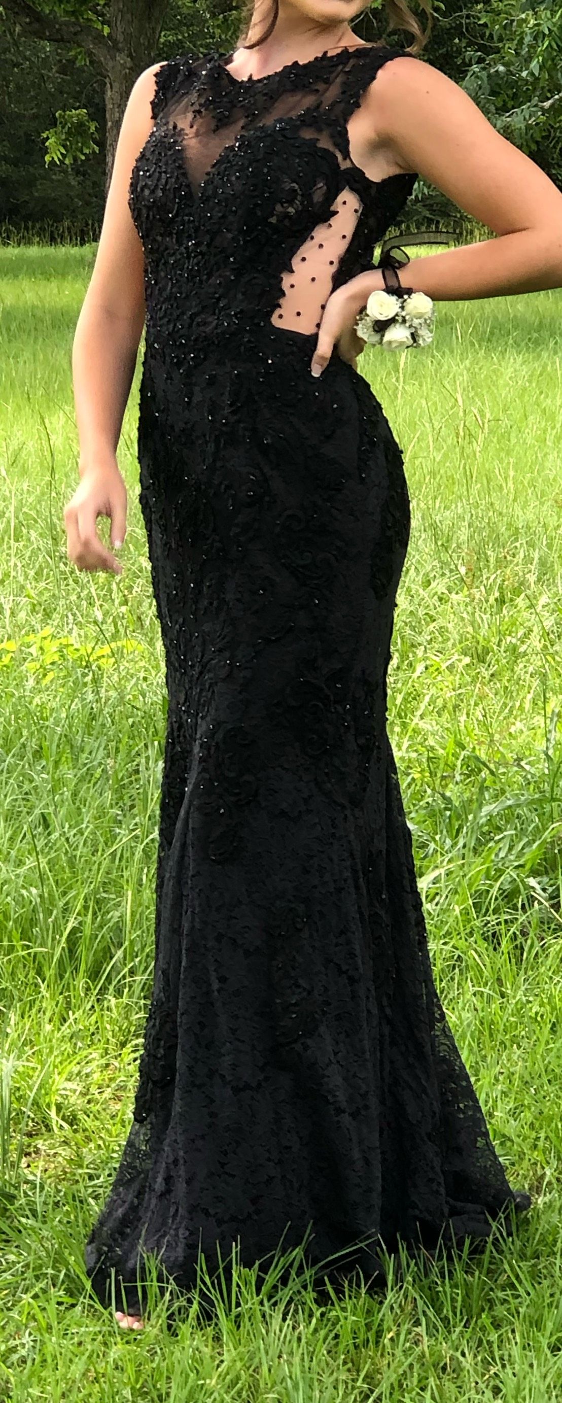 Size 4 Prom Lace Black Mermaid Dress on Queenly