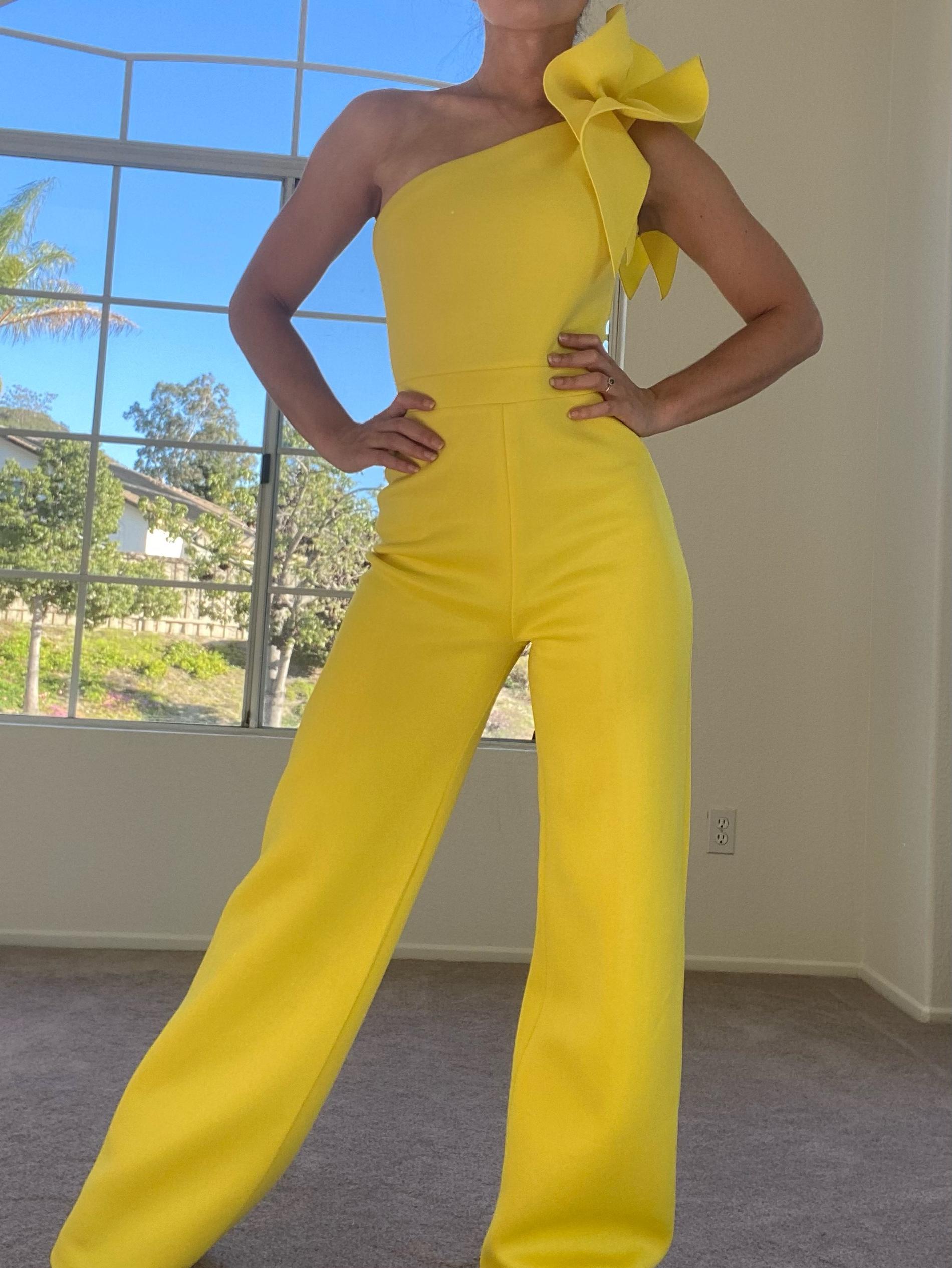Jovani Size 4 Yellow Formal Jumpsuit on Queenly