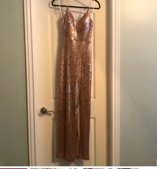 B. smart Size 8 Rose Gold Floor Length Maxi on Queenly