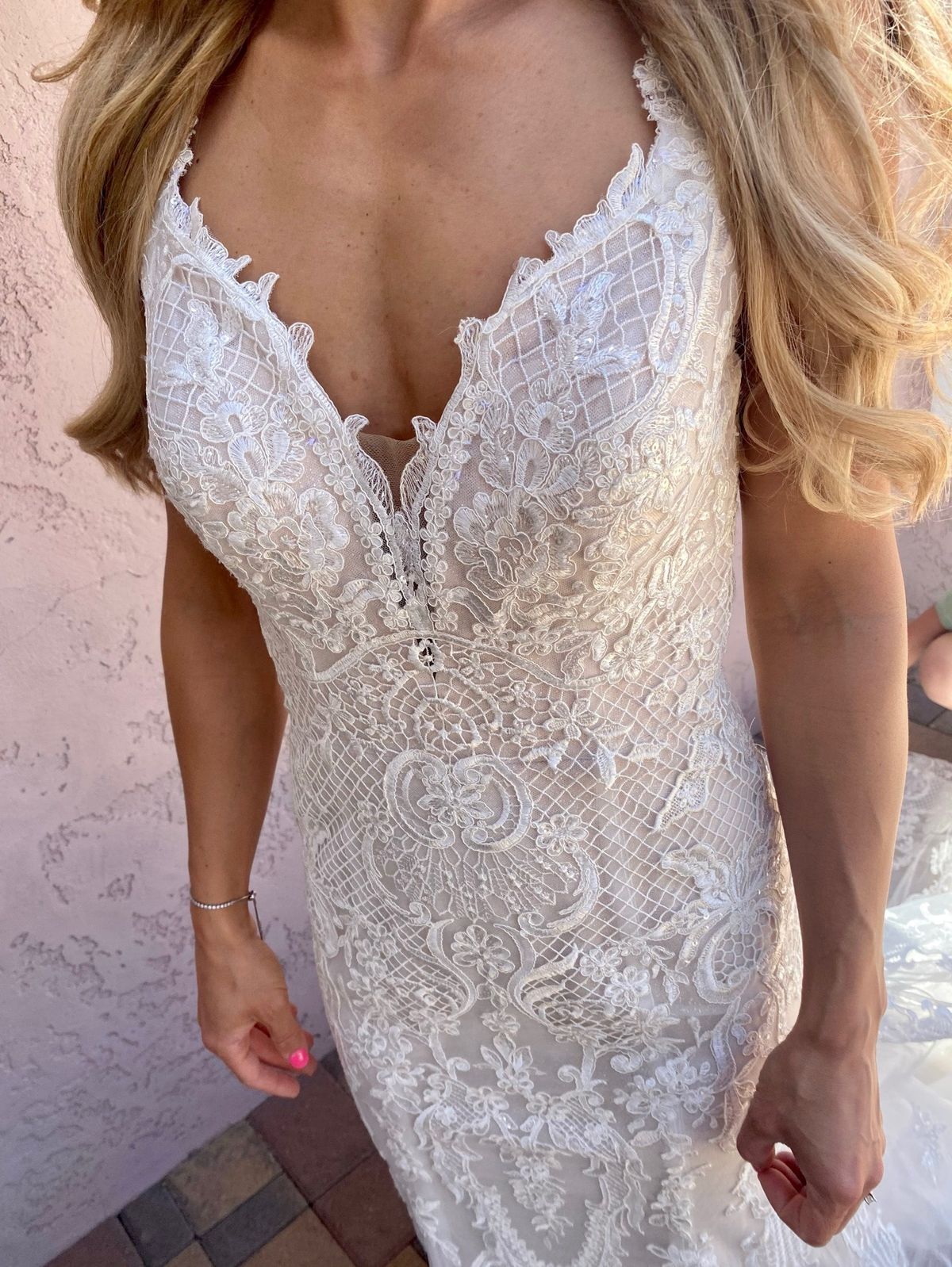 Size 4 Wedding Lace White Mermaid Dress on Queenly