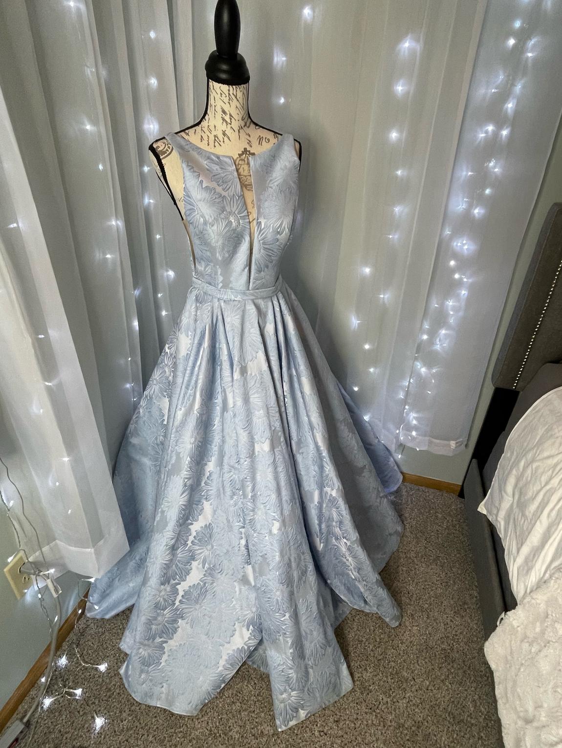 Sherri Hill Size 4 Prom Blue Ball Gown on Queenly
