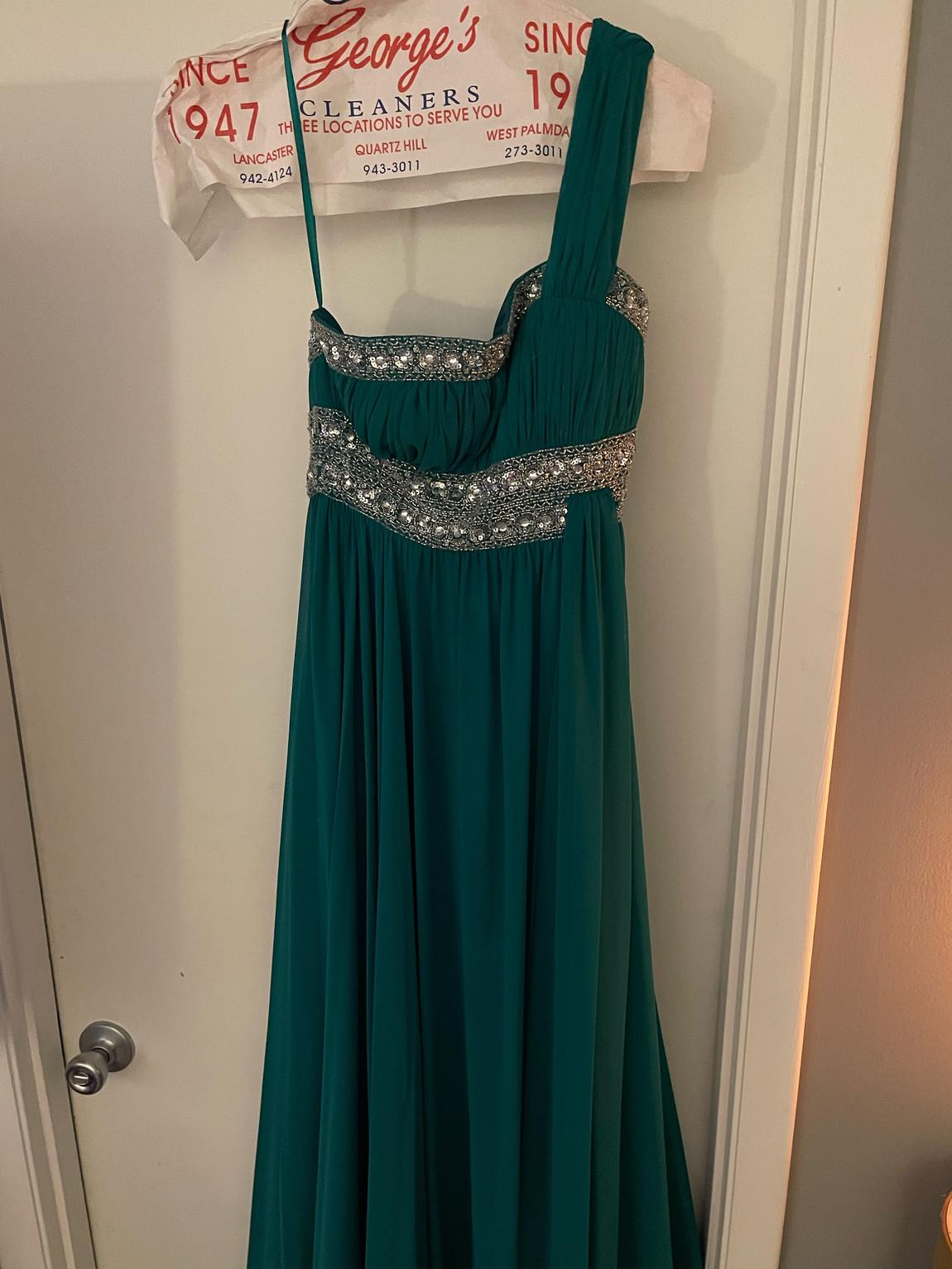Size 4 Prom Green A-line Dress on Queenly