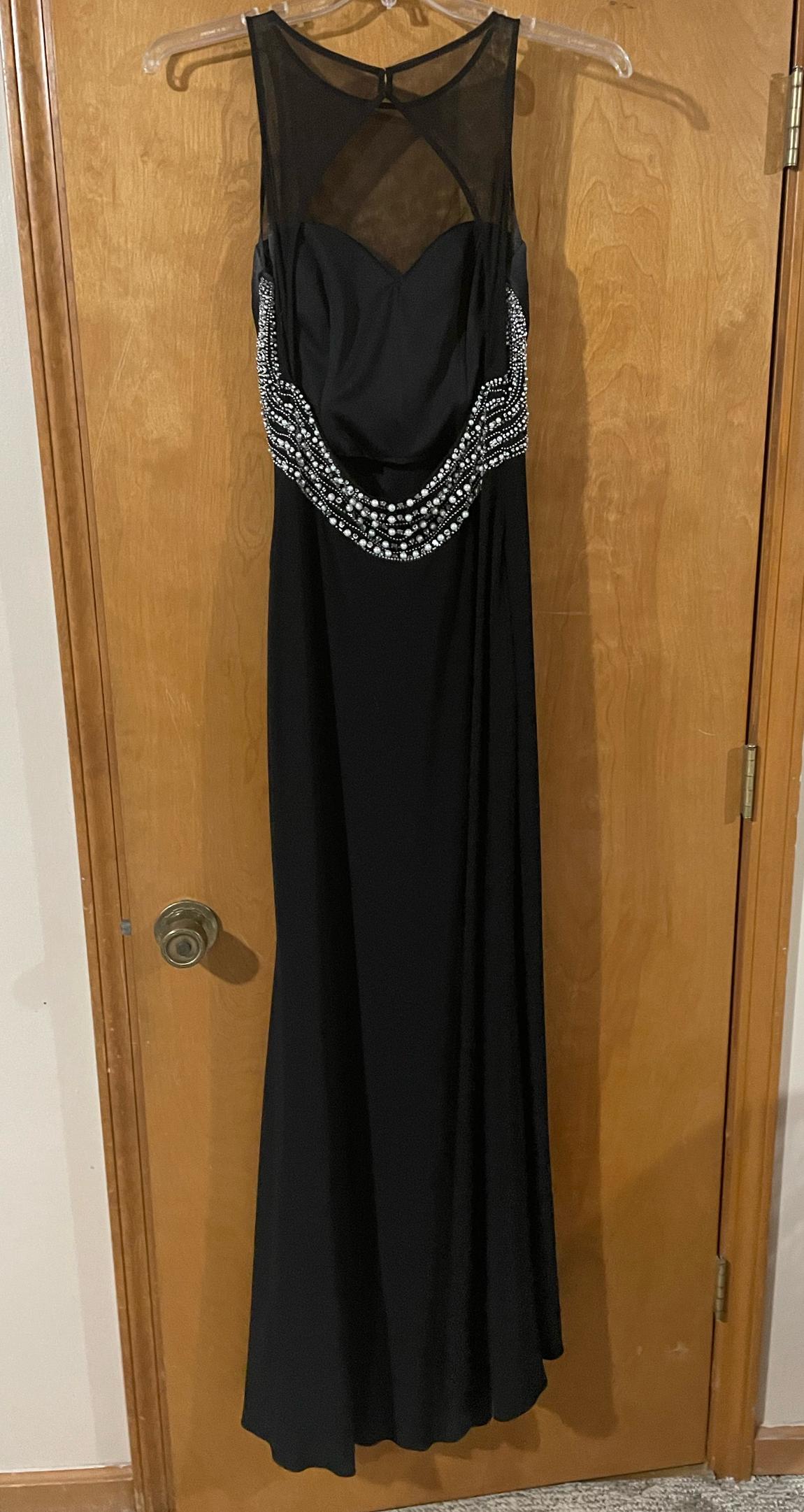 Size 12 Prom Black A-line Dress on Queenly