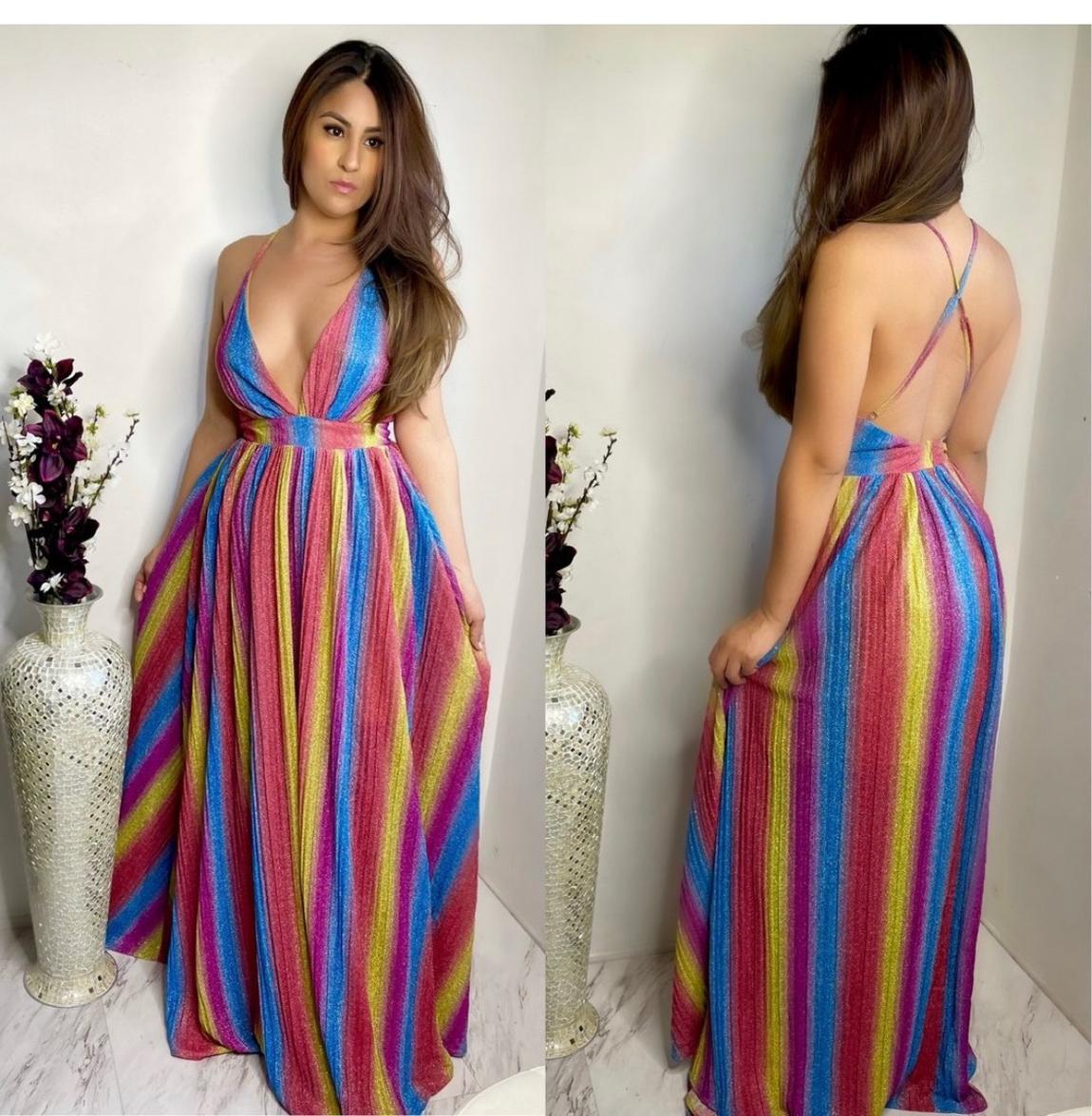 Hot LA Fashion Size 6 Multicolor Dress With Train on Queenly