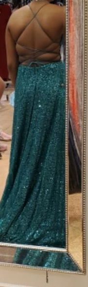 Size 2 Emerald Green A-line Dress on Queenly