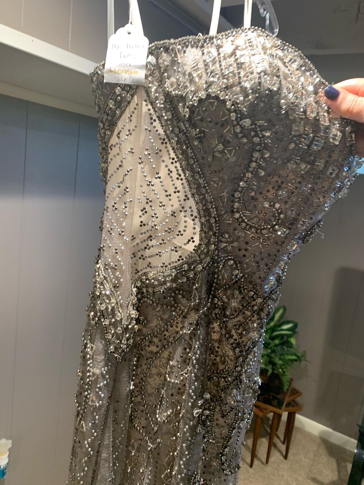 Terani Couture Size 6 Sequined Silver Mermaid Dress on Queenly