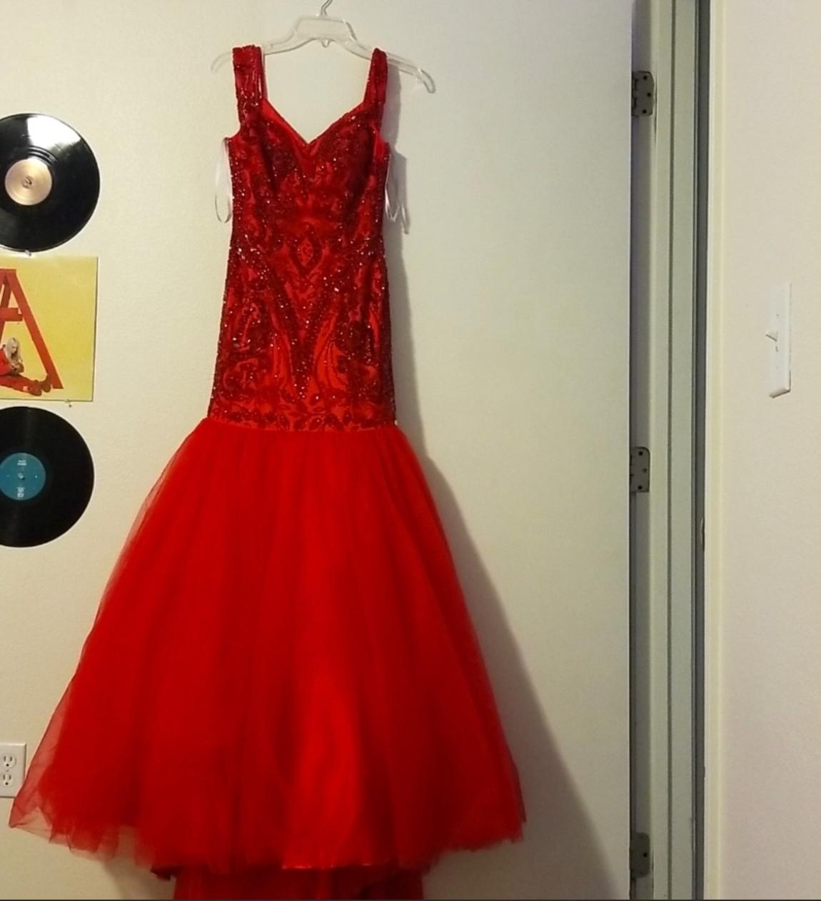 Sherri hill couture Size 4 Red Mermaid Dress on Queenly