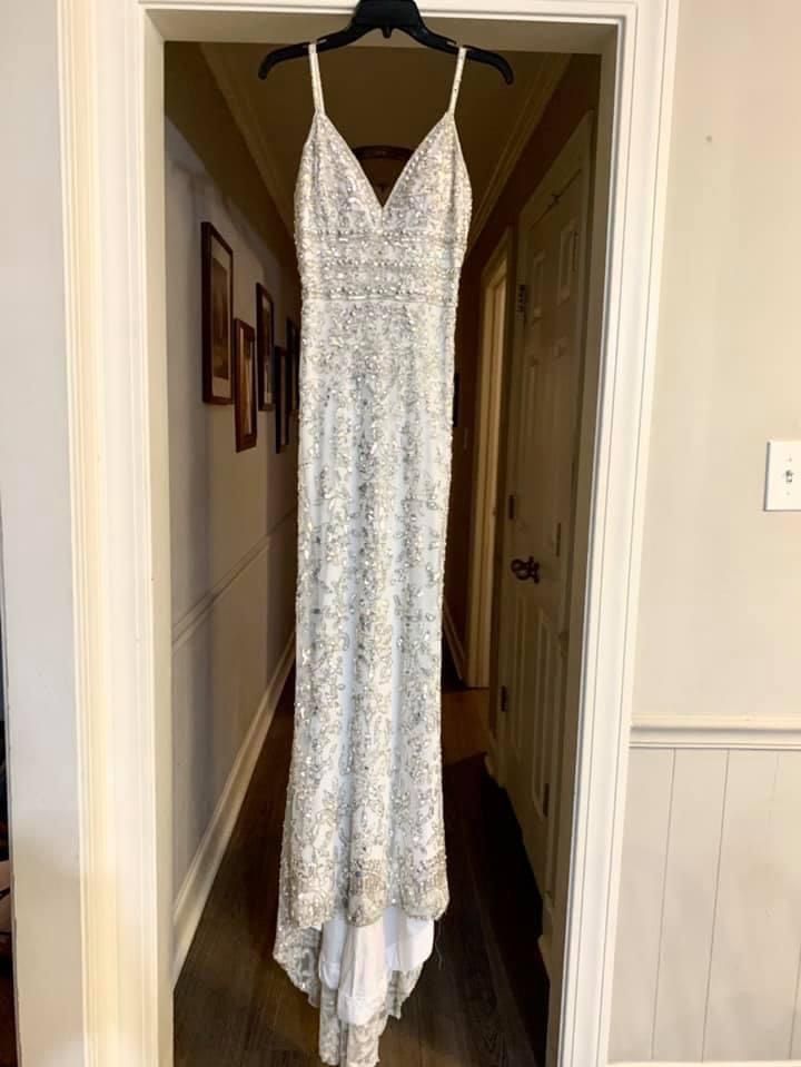 Sherri Hill Size 4 Prom White Floor Length Maxi on Queenly