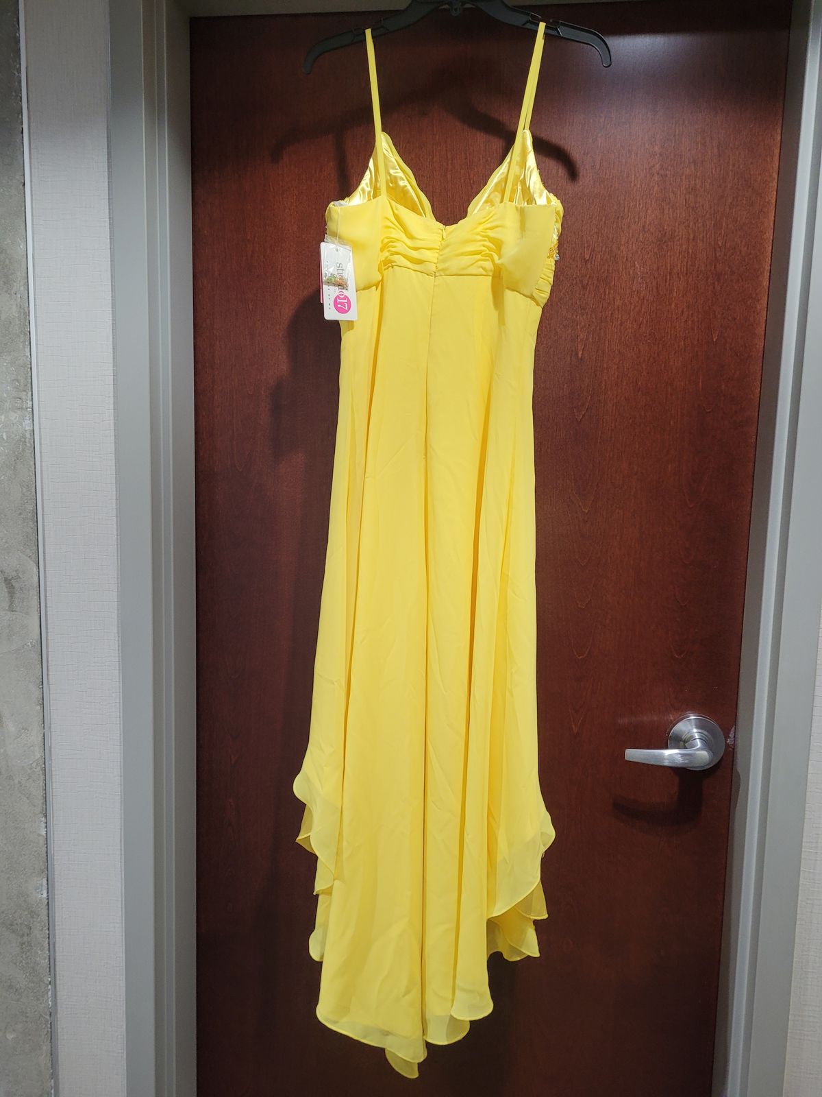 Style 2672 Studio 17 Size 8 Yellow Cocktail Dress on Queenly